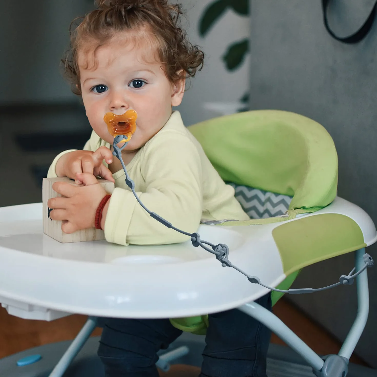 Lot de 4 Ceintures de Sécurité pour Jouets, Sangles pour Tasse, Silicone Pacifier Chain, pour Poussette, Chaise Haute, Berceau