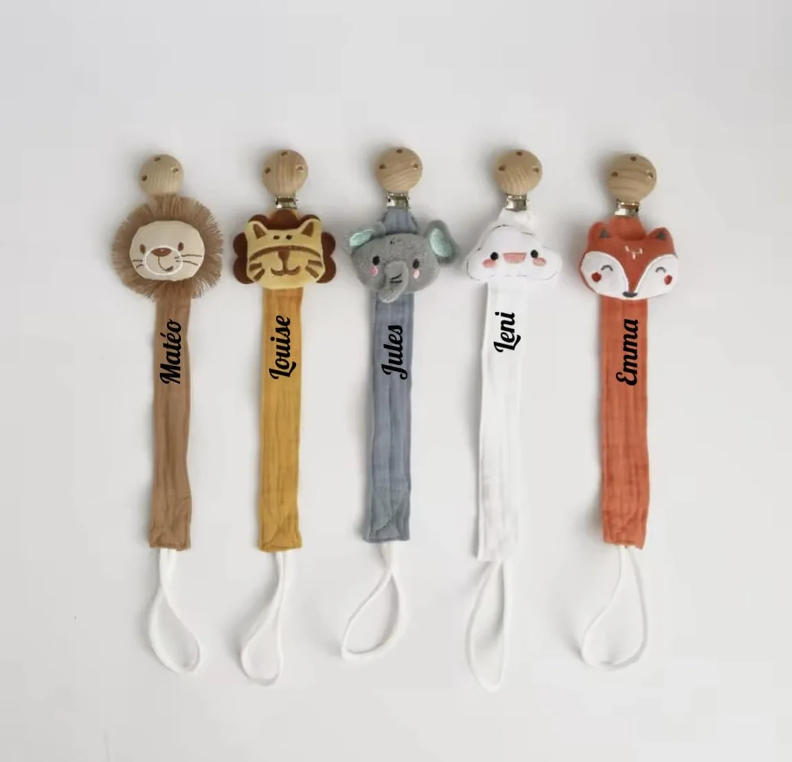 Attache tétine personnalisé prénom en gaze de coton bio bois animaux doudou éléphant nuage lion tigre écureuil