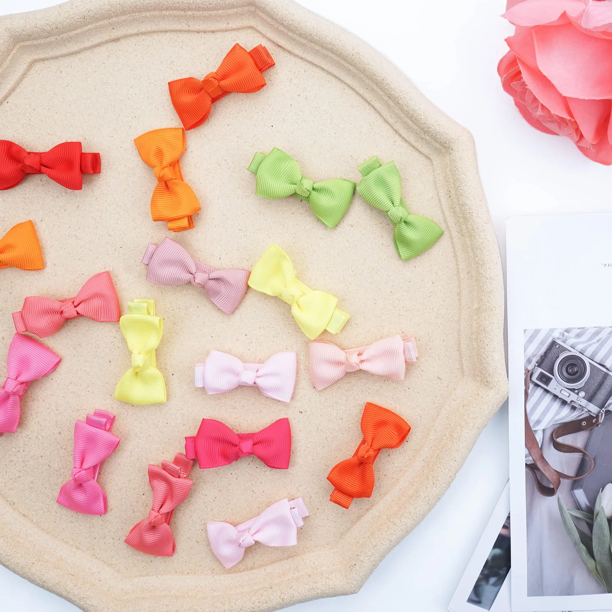 JOYOYO Barrettes bébés filles 50 pièces Ruban complet recouvert 2 pouces pinces à cheveux