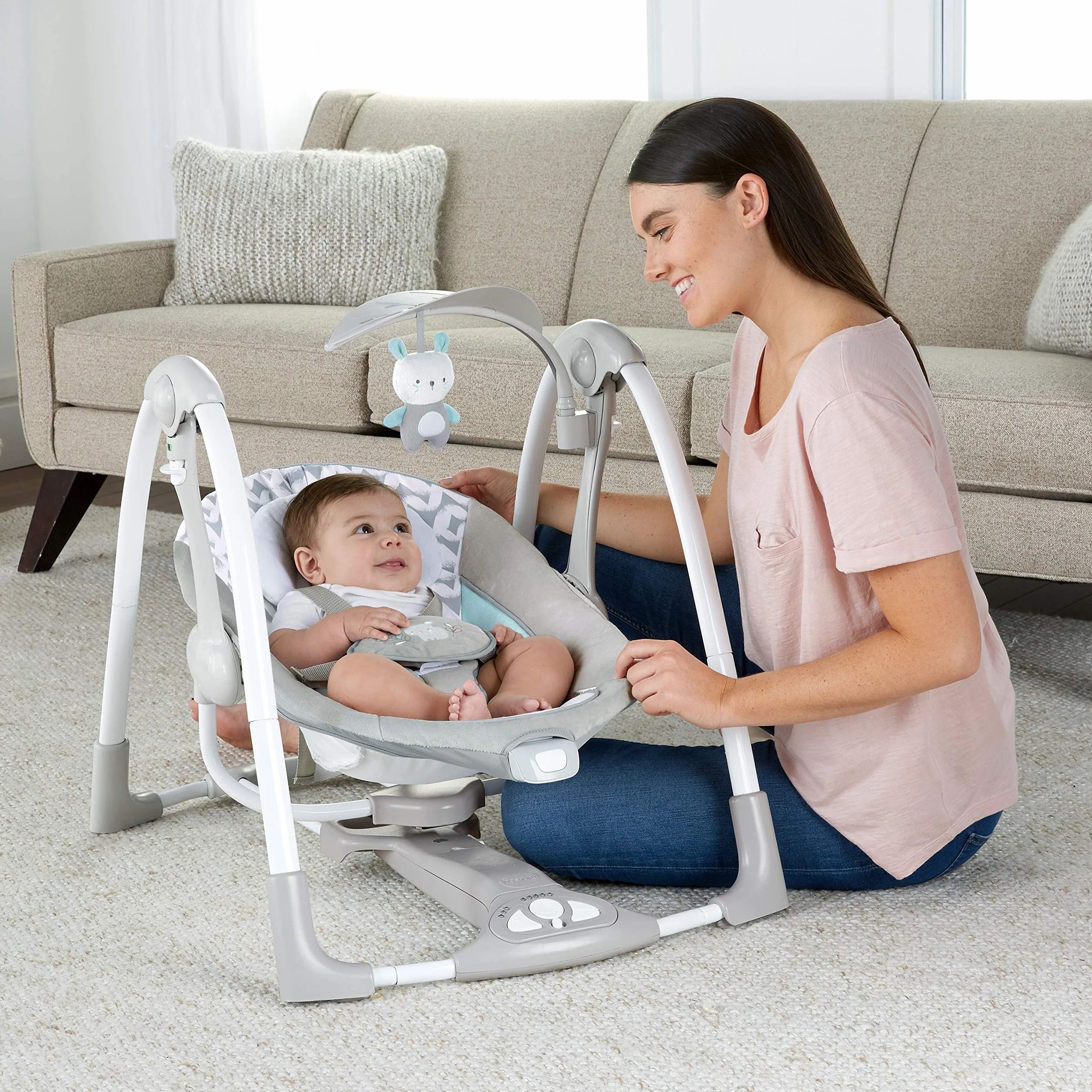 Ingenuity Balancelle Compacte Raylan 5 vitesses balancement vibrations apaisantes 12 mélodies 4 sons nature arche jeu 0-9 kg