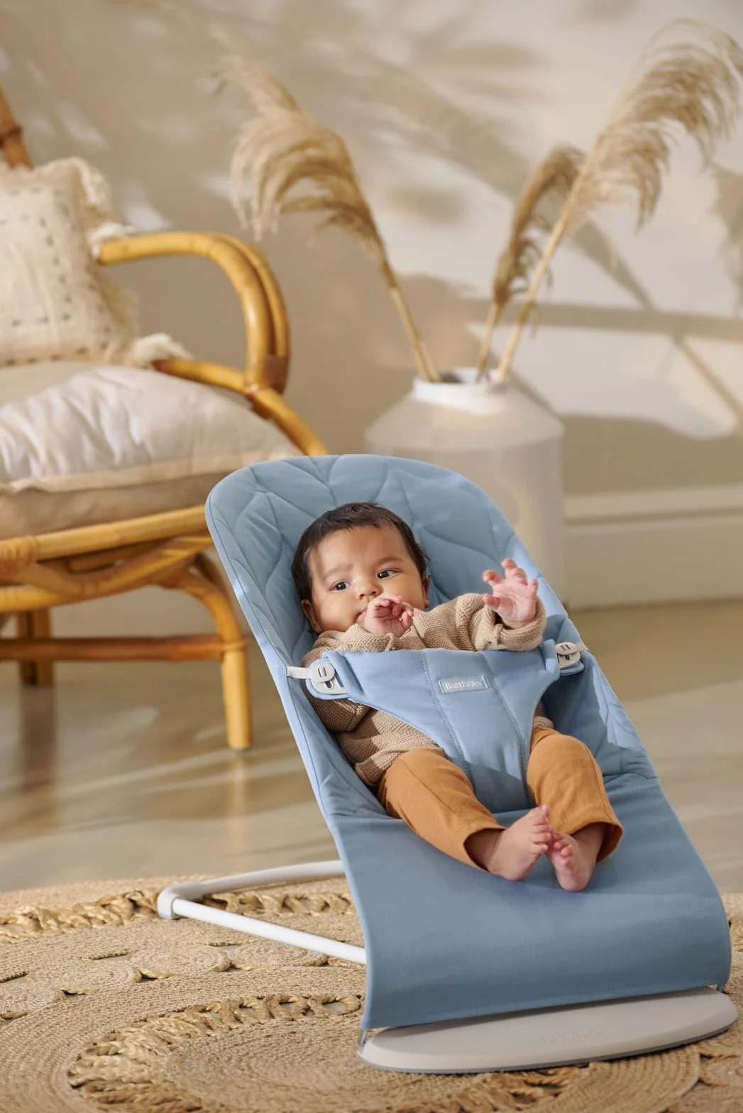 BabyBjörn Transat Bliss Tissé Matelassage pétale Bleu
