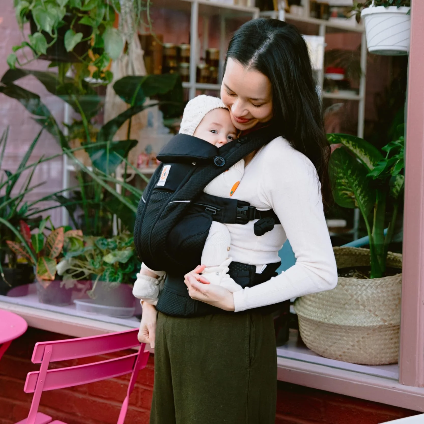 Ergobaby Omni Breeze Porte-Bébé 4 Positions Mesh SoftFlex™ Onyx Black 0-20,4 kg