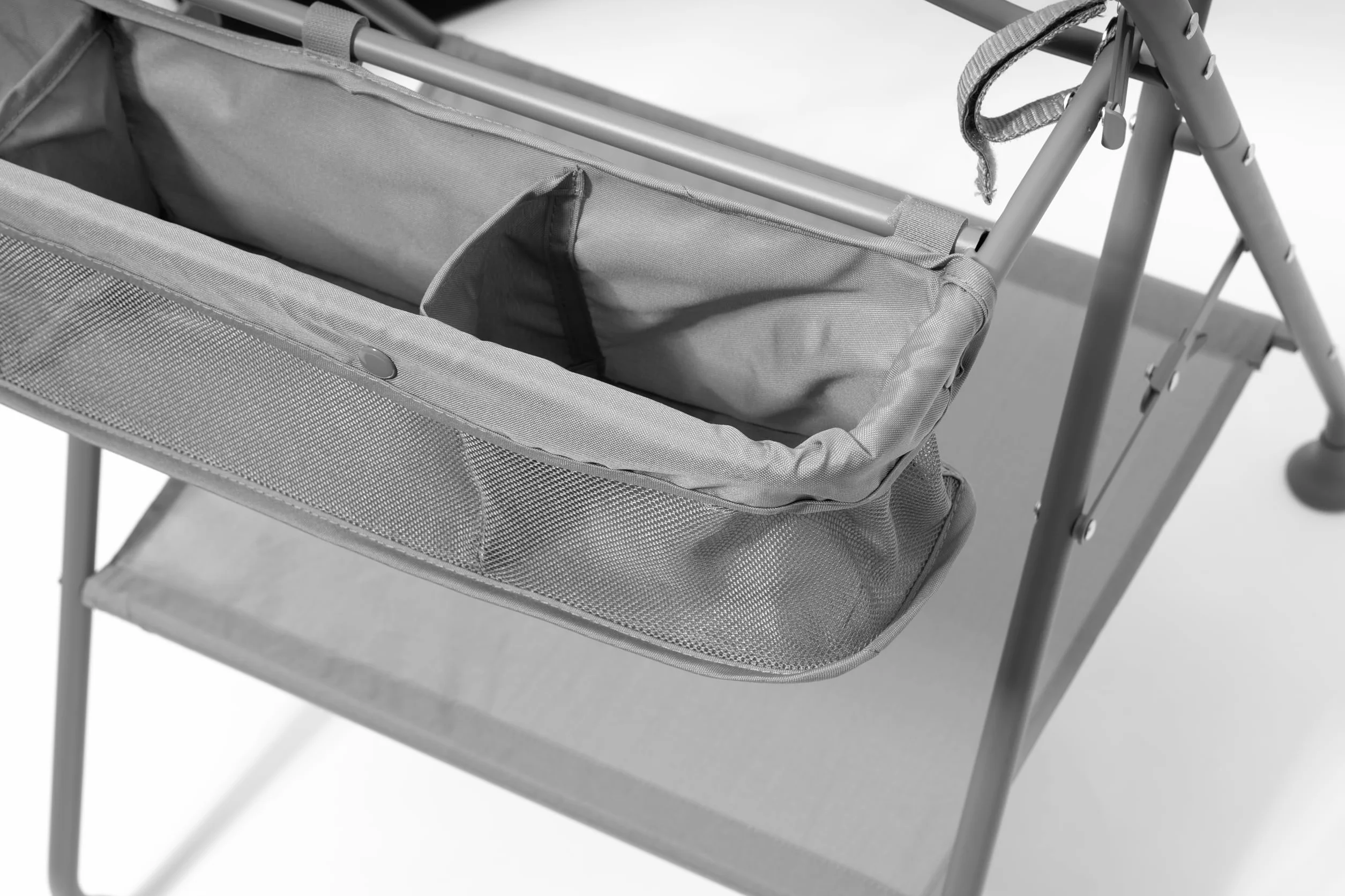 Twistshake Support Pliable pour Baignoire de Bébé avec Rangement et Tuyau d'Évacuation | Pieds Antidérapants