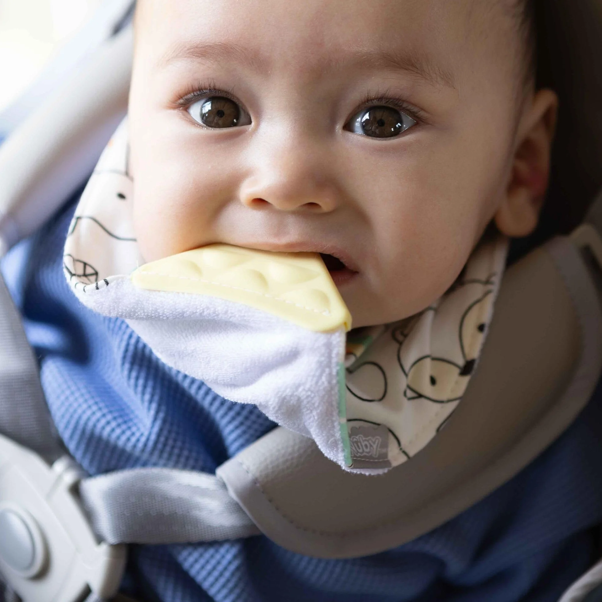 Nuby Lot de 3 bavoirs de dentition bandana