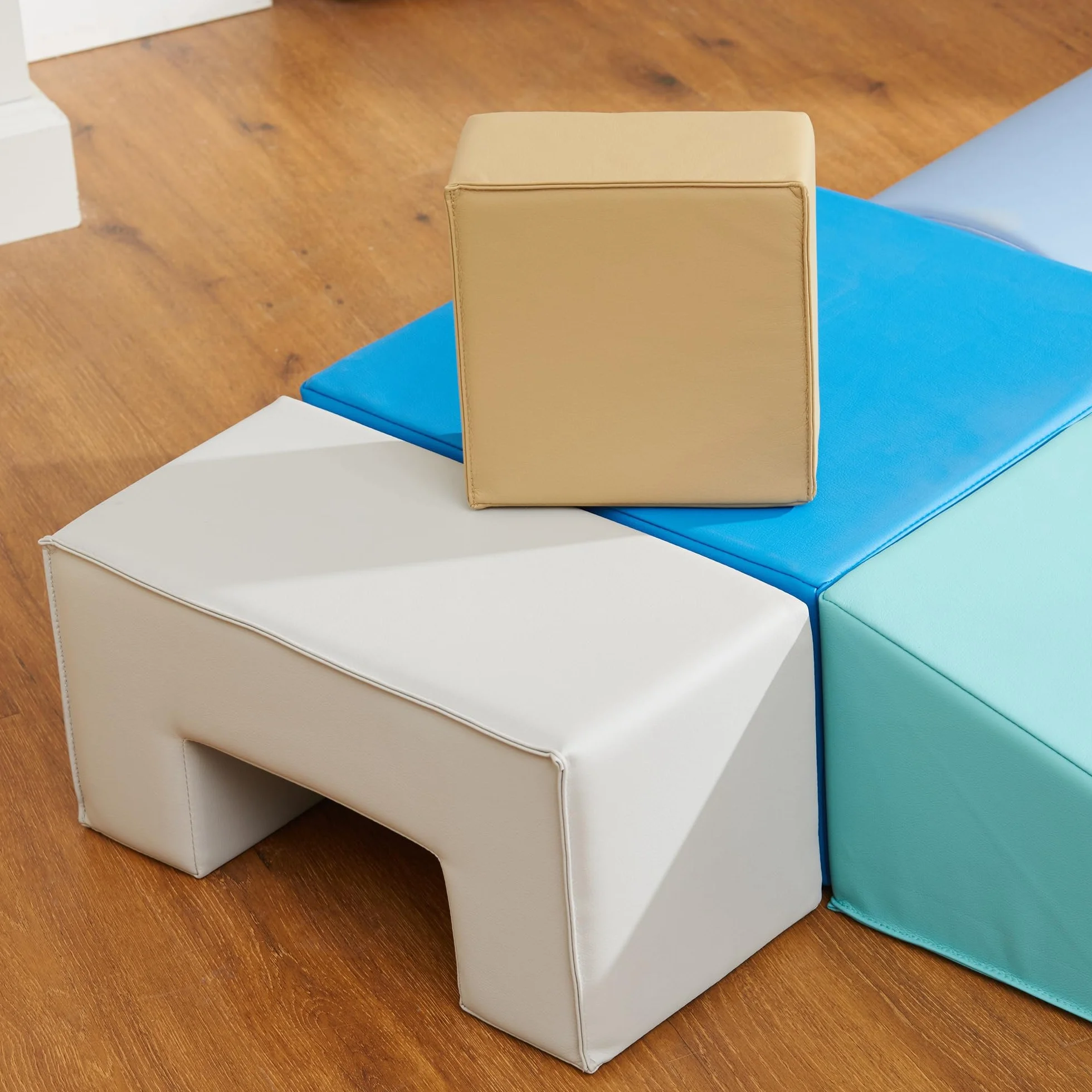 AIYAPLAY Parcours motricité bébé 6PCS Blocs de Construction en Mousse avec Housse en revêtement synthétique Jouets éducatifs Multicolore