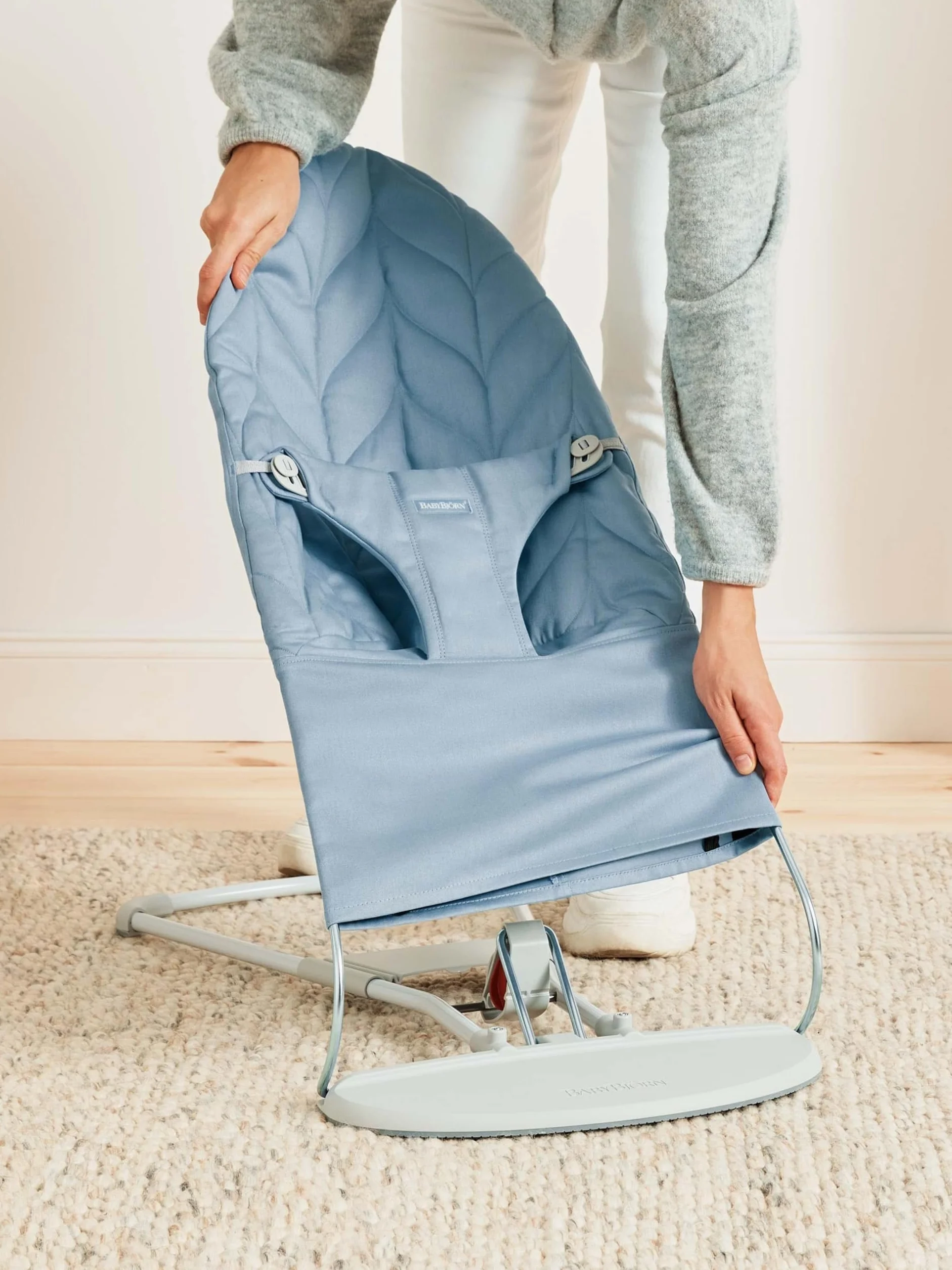 BabyBjörn Transat Bliss Tissé Matelassage pétale Bleu