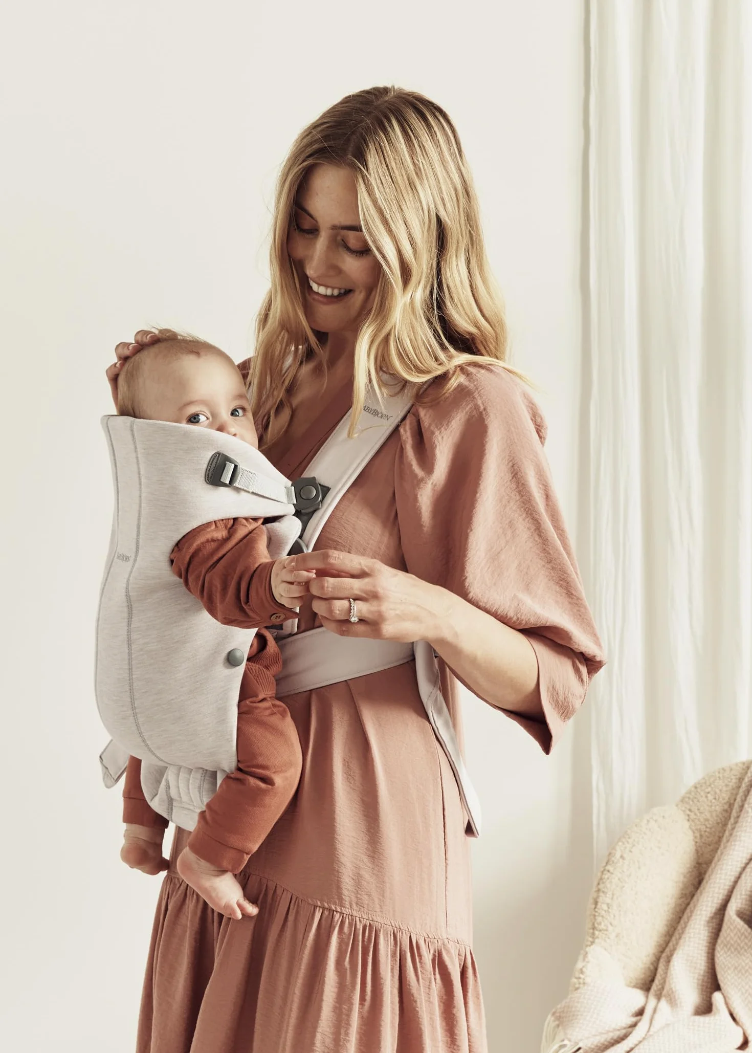 BabyBjörn Porte-bébé Mini Jersey 3D Beige clair