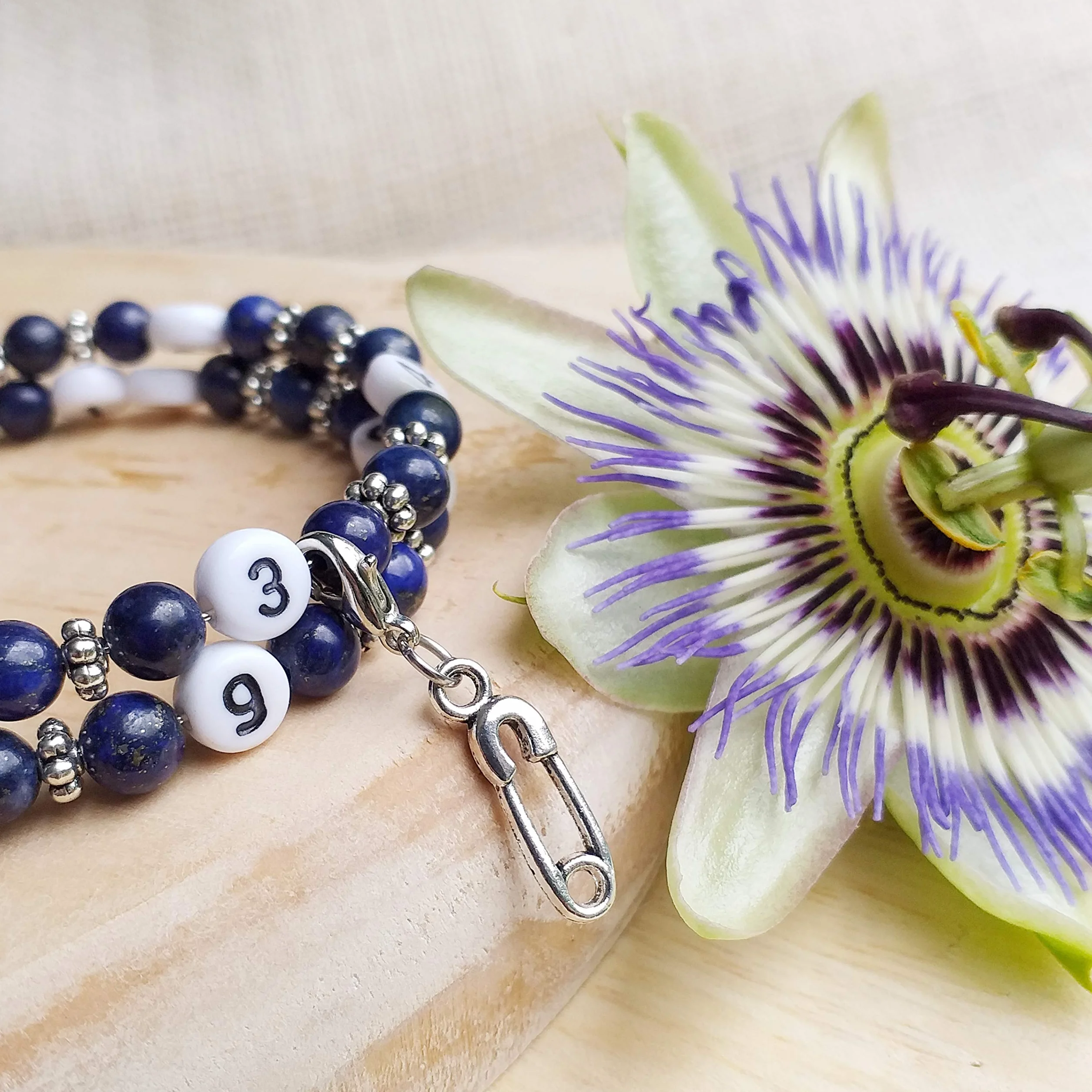 Lazurite Bracelet d'allaitement Teng - notez l'heure de la dernière tétée