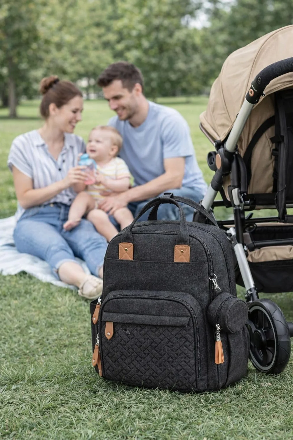Sac à langer bébé 18 poches grande capacité avec tapis à langer isotherme porte-sucette Noir