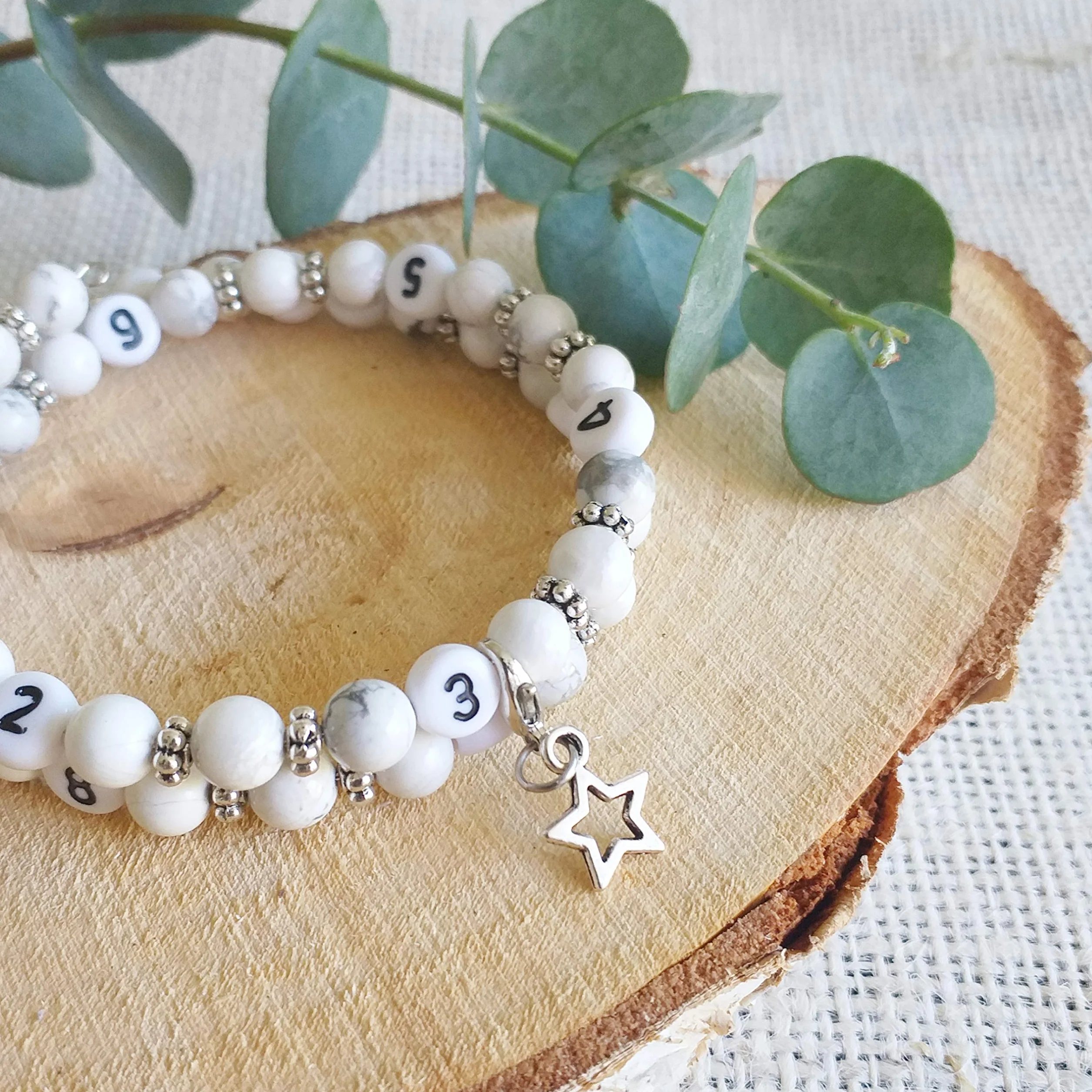 Bracelet d'allaitement Howlite Rasmey - notez l'heure de la dernière tétée
