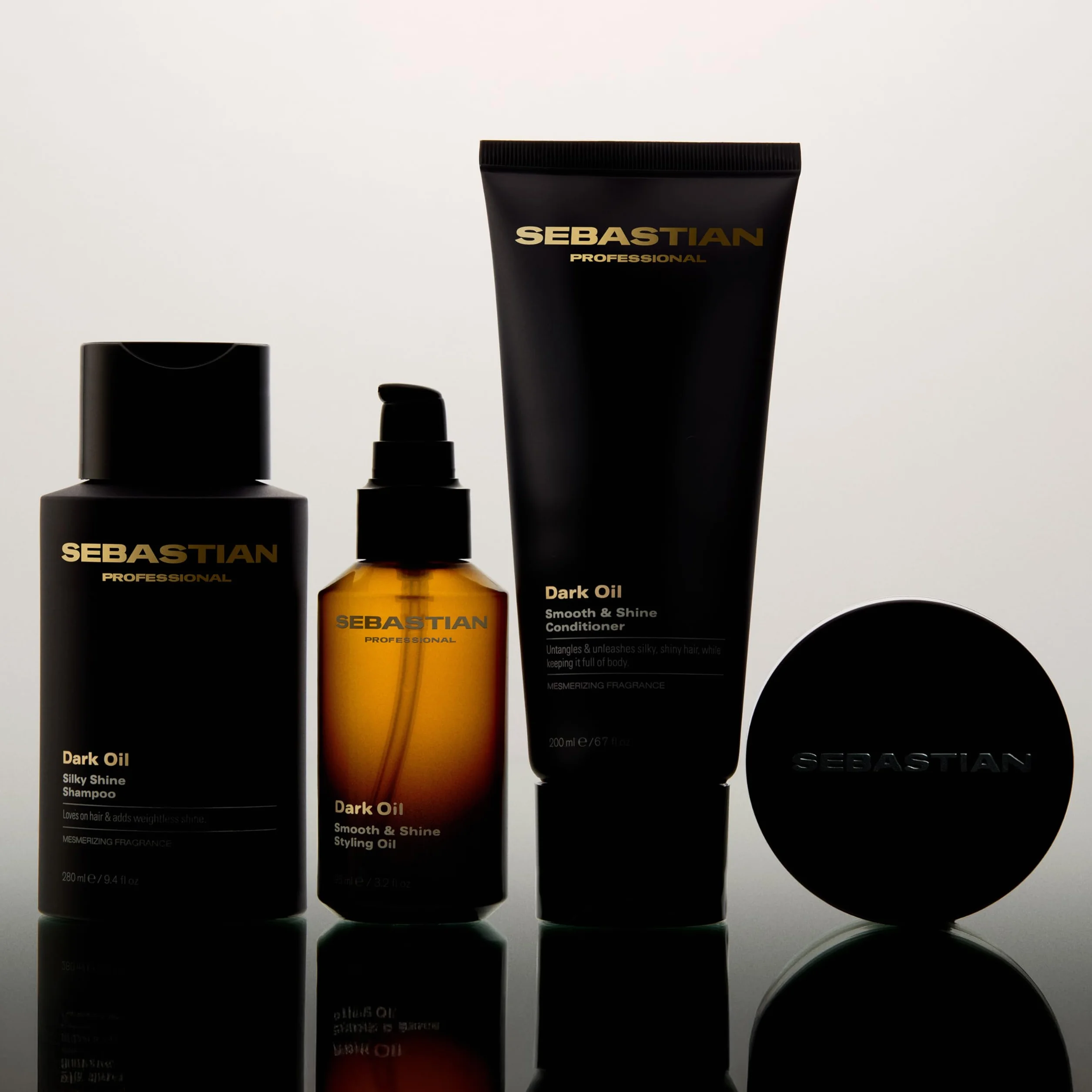 Sebastian Professional Dark Oil Shampoing brillance et lissage professionnel
