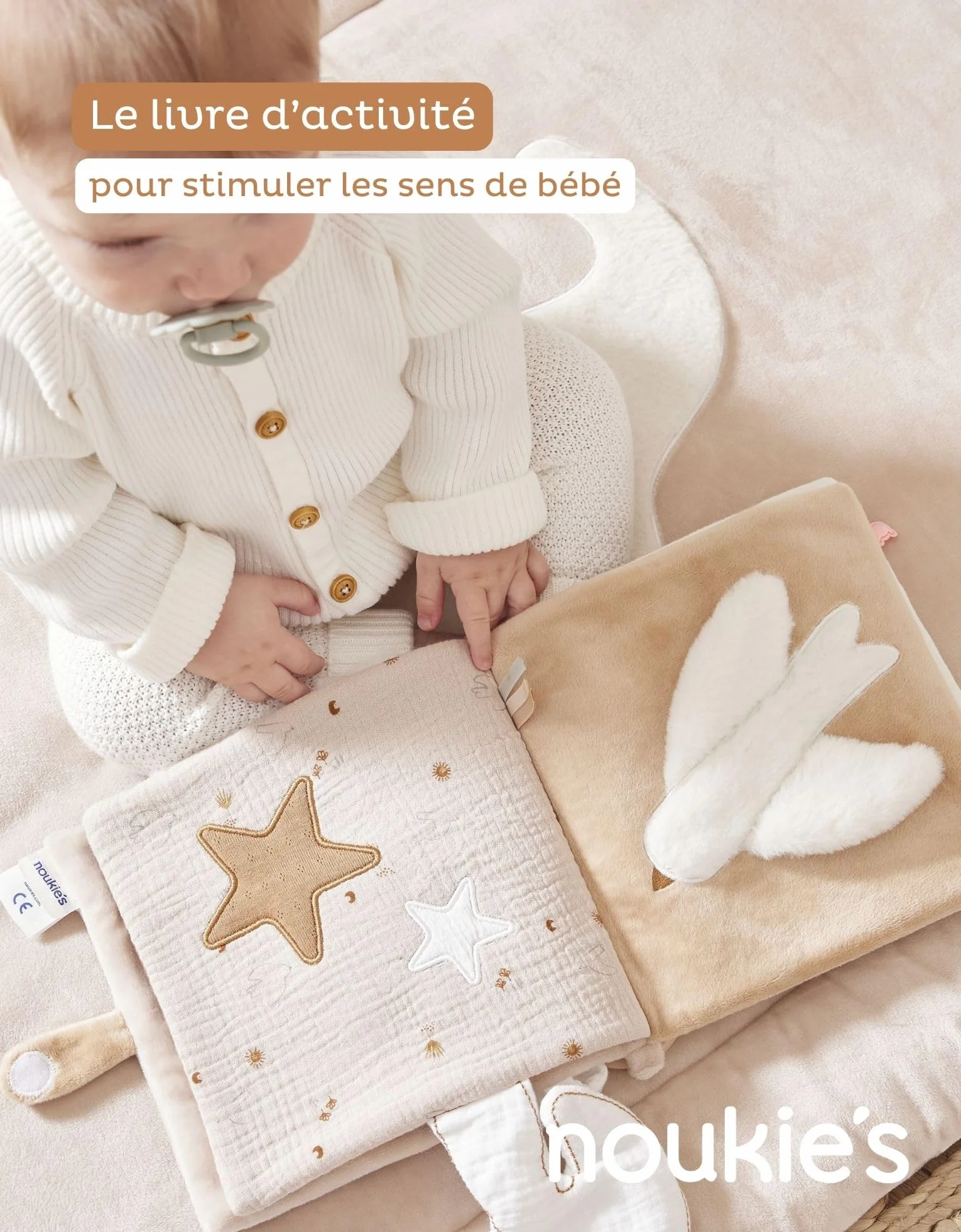 Noukie's Livre d'activités en peluche Bali Moka & Snow Jouet d'éveil pour bébé