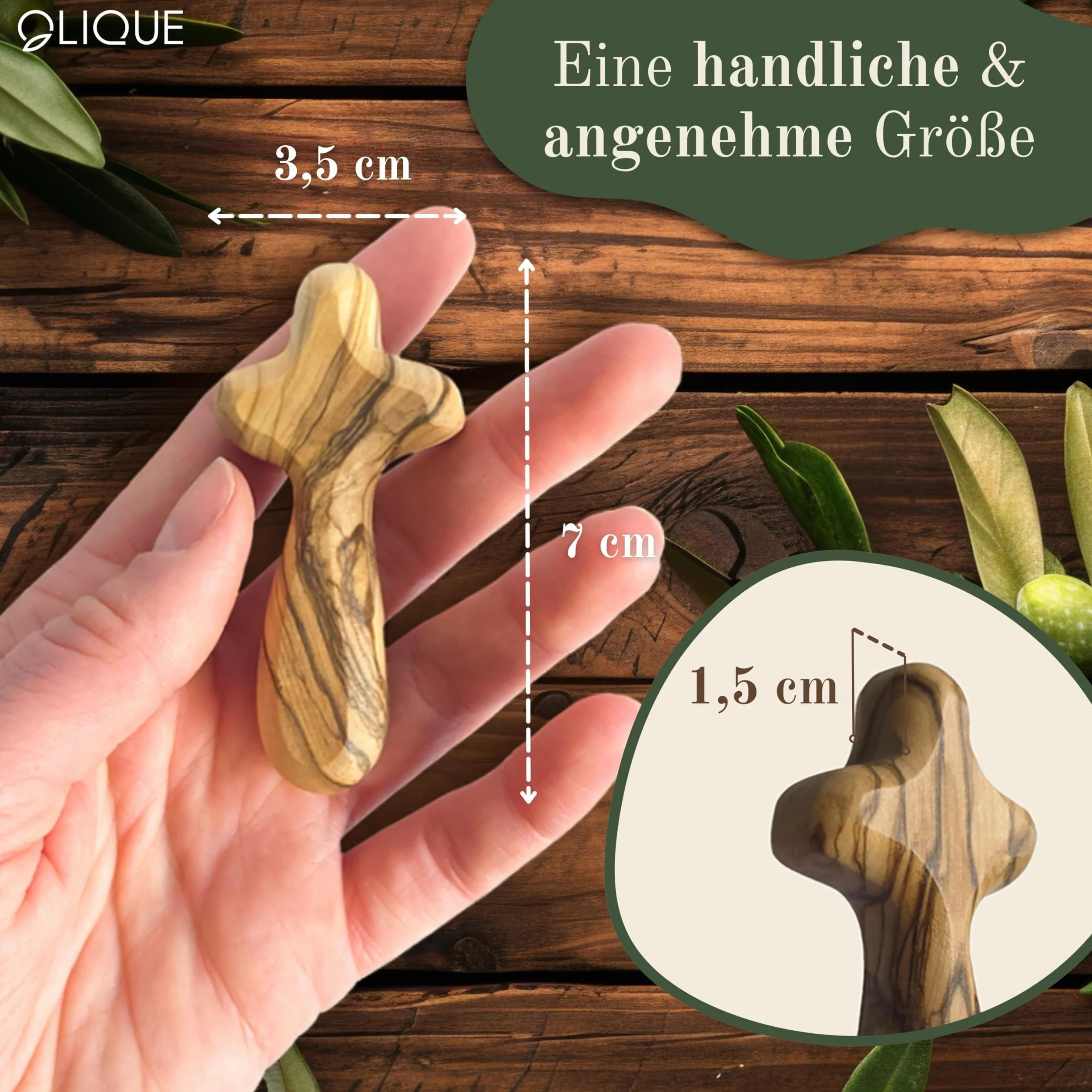 Croix en bois d'olivier bijou fait main avec gravure pour naissance baptême communion confirmation