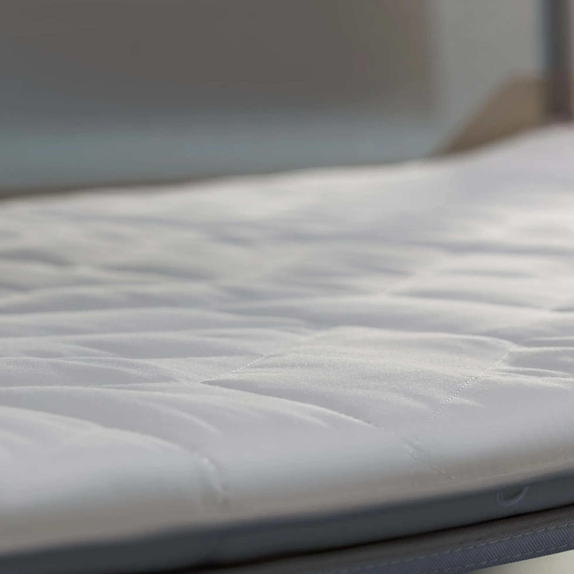 Maxi-Cosi Merlin Lit Parapluie Bébé 2-en-1 0-4 A 18 kg Pliable Matelas CloudCore 120 x 60 cm Elegance Beige