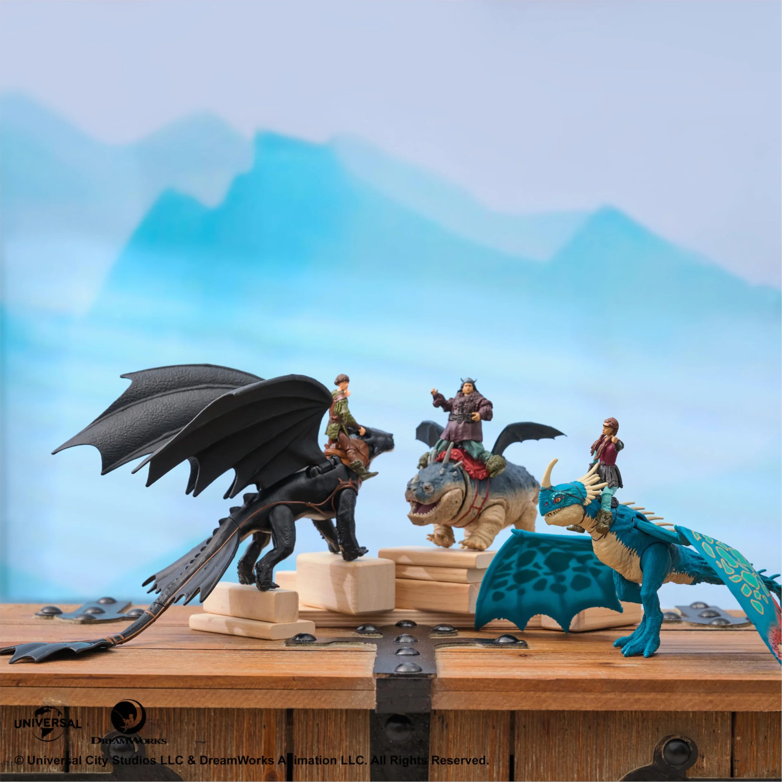 Dreamworks Dragons Figurine Articulée Krokmou 25 Cm Et Viking Harold 10 Cm Jouet Enfant 4 Ans Et +
