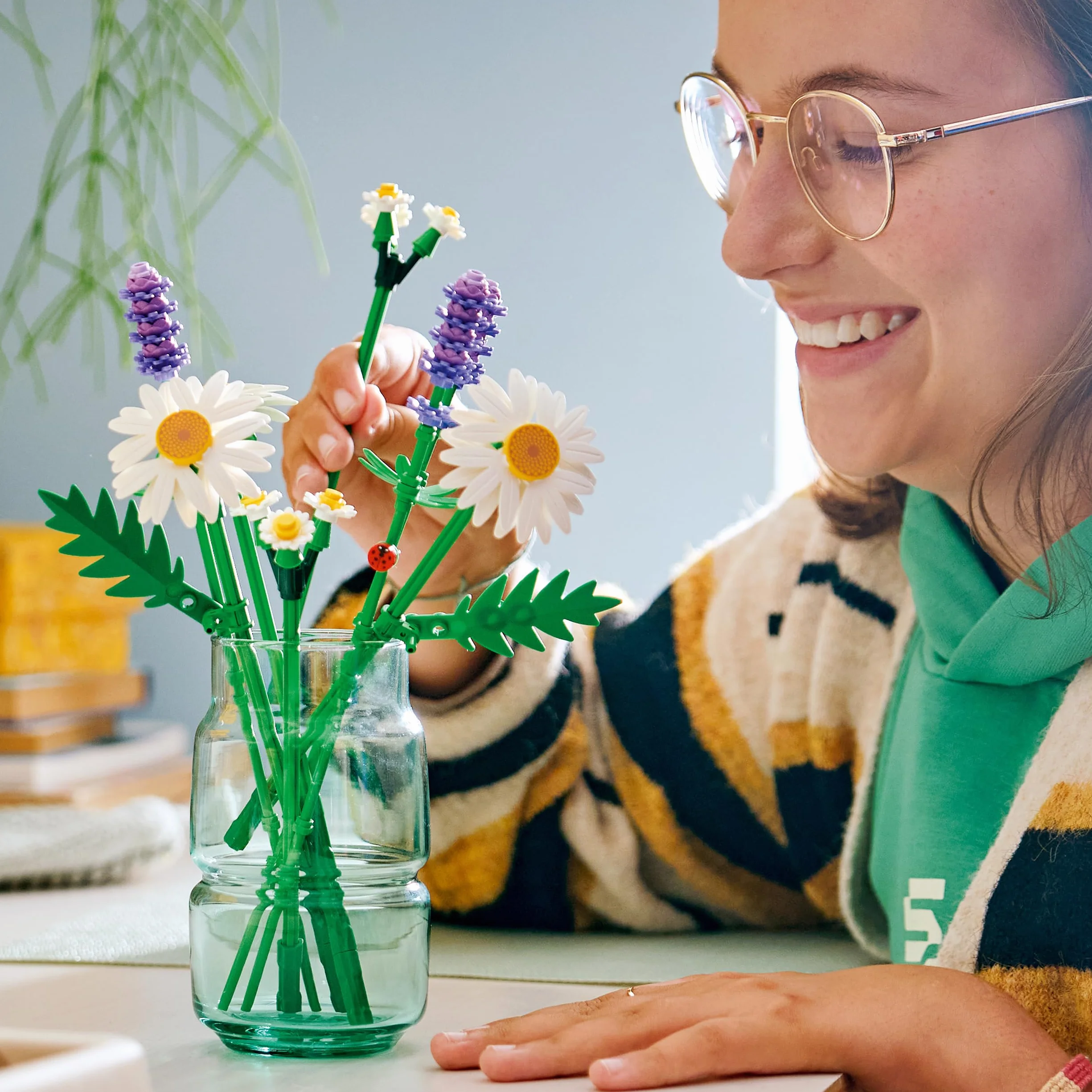 LEGO Botanicals Marguerites 11508 Bouquet de Fleurs Artificielles Marguerites & Lavande Décoration Chambre DIY Cadeau Fille 9 Ans Adulte
