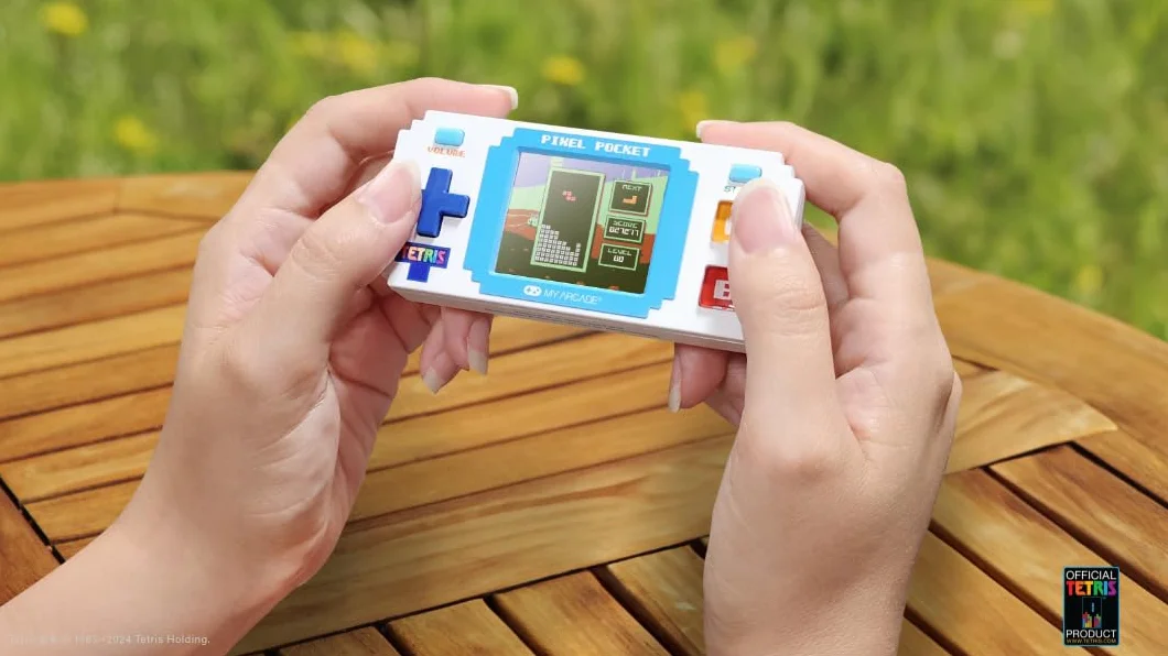 Tetris Pixel Player : jeu vidéo Tiny Tetris officiel, puzzle stratégique avec 10 jeux bonus, porte-clés arcade portable