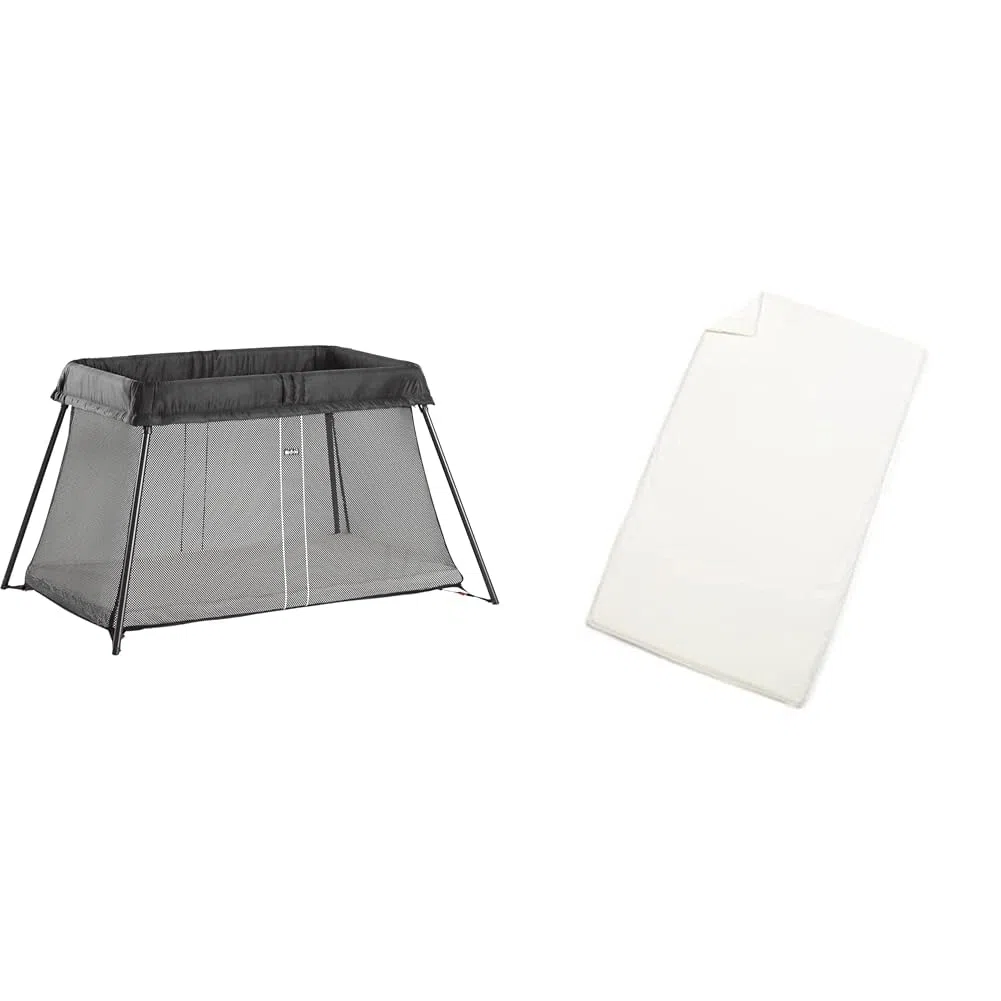 BabyBjörn Lit Parapluie Light, Noir & Drap-Housse pour Le Lit Parapluie, Blanc