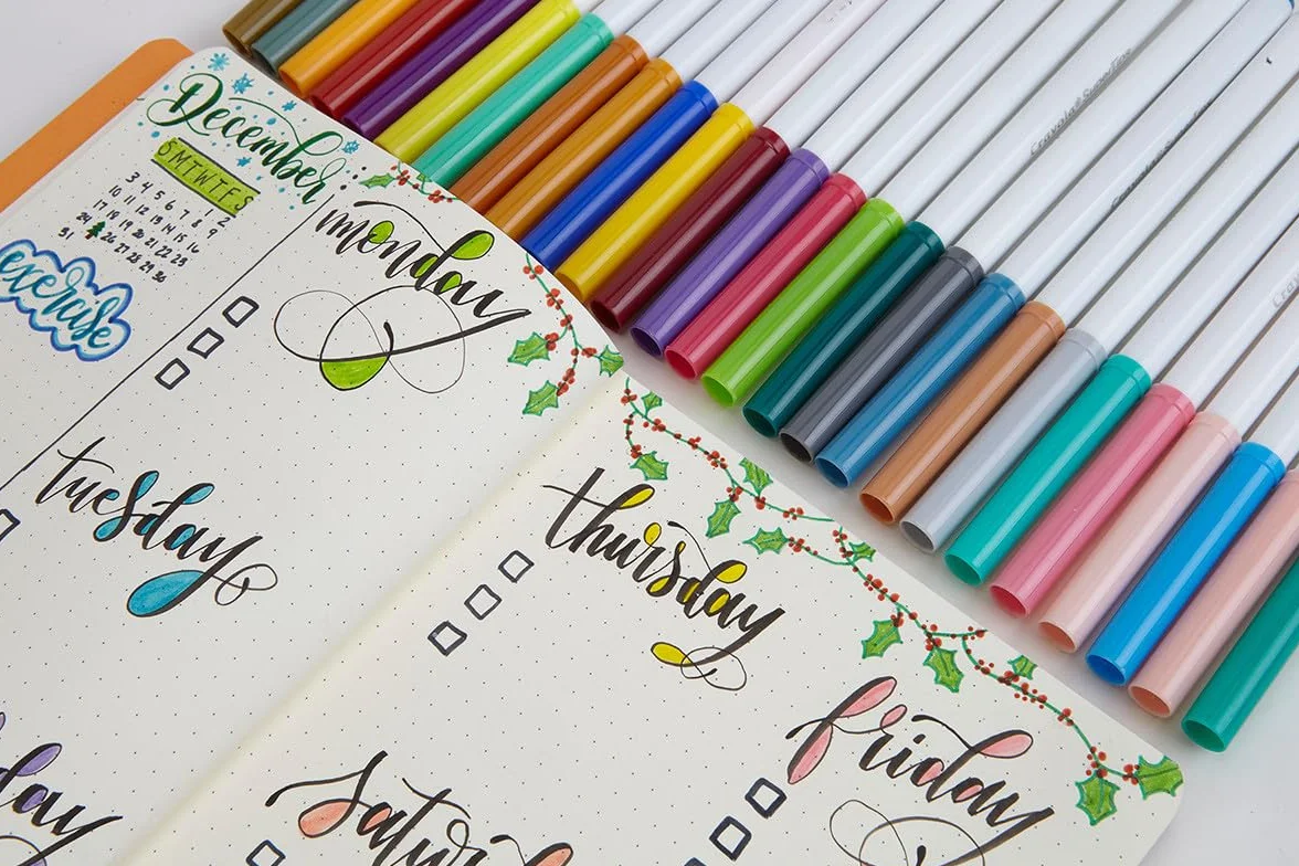 CRAYOLA Super Tips 150 Feutres pour Adultes, 150 Nuances, Pointe Conique, Lavable, pour Coloriage et Lettrage