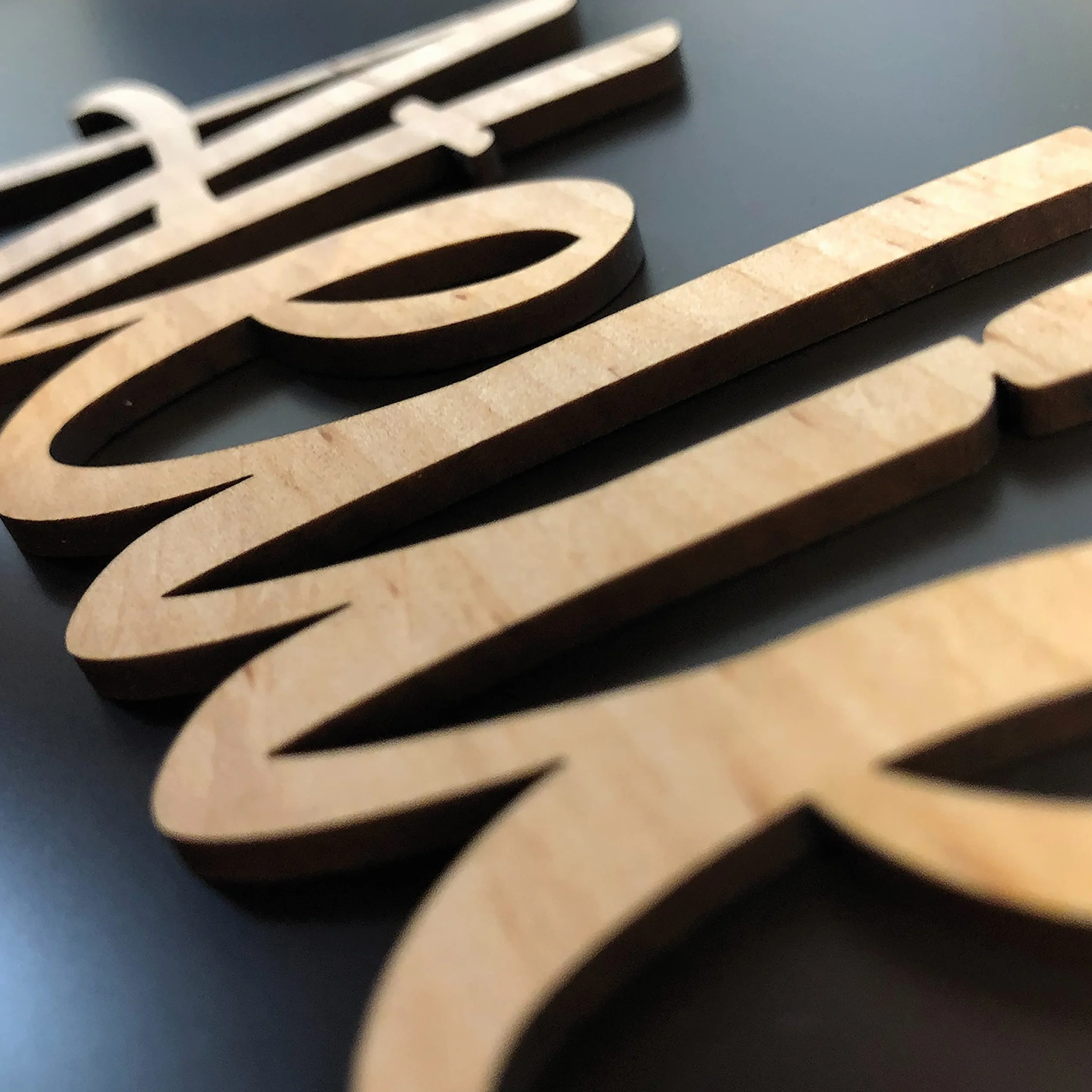 Plaque En Bois Personnalisable Pour Porte De Chambre D'Enfant - Nom D'Enfant Avec Lettres Découpées (Chêne)