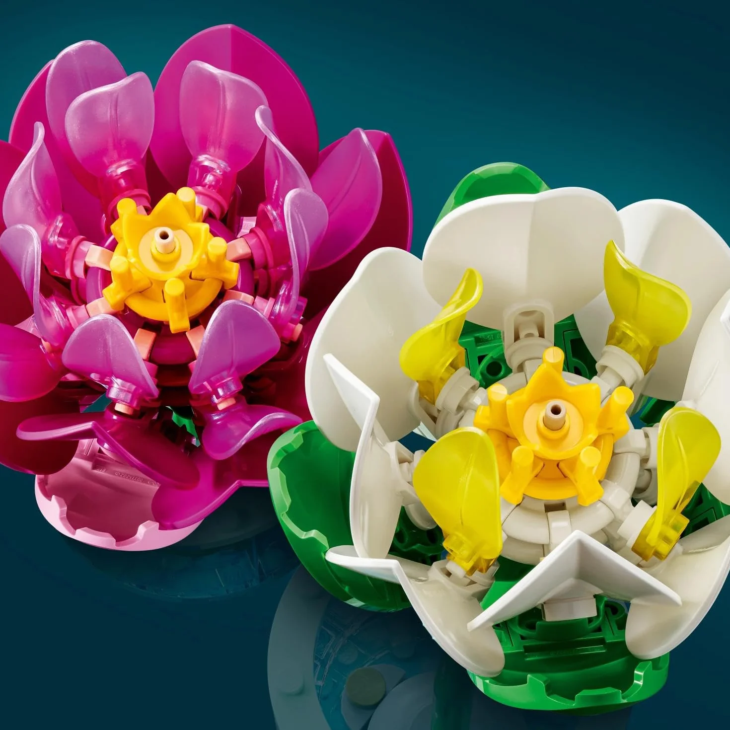 LEGO Botanicals Les Nénuphars Set de Fleurs Artificielles Fausses Plantes en Pot Vases Transparents Décoration DIY 11511