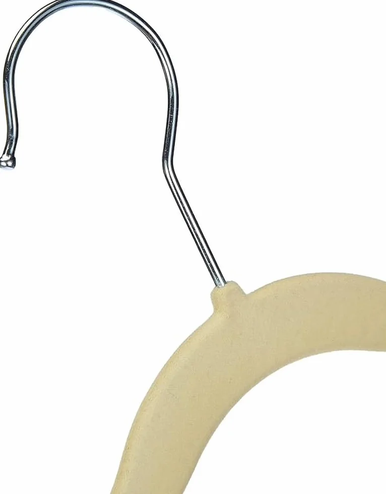 Amazon Basics Cintres Antidérapants Velours Enfants 29 cm Beige Lot de 30
