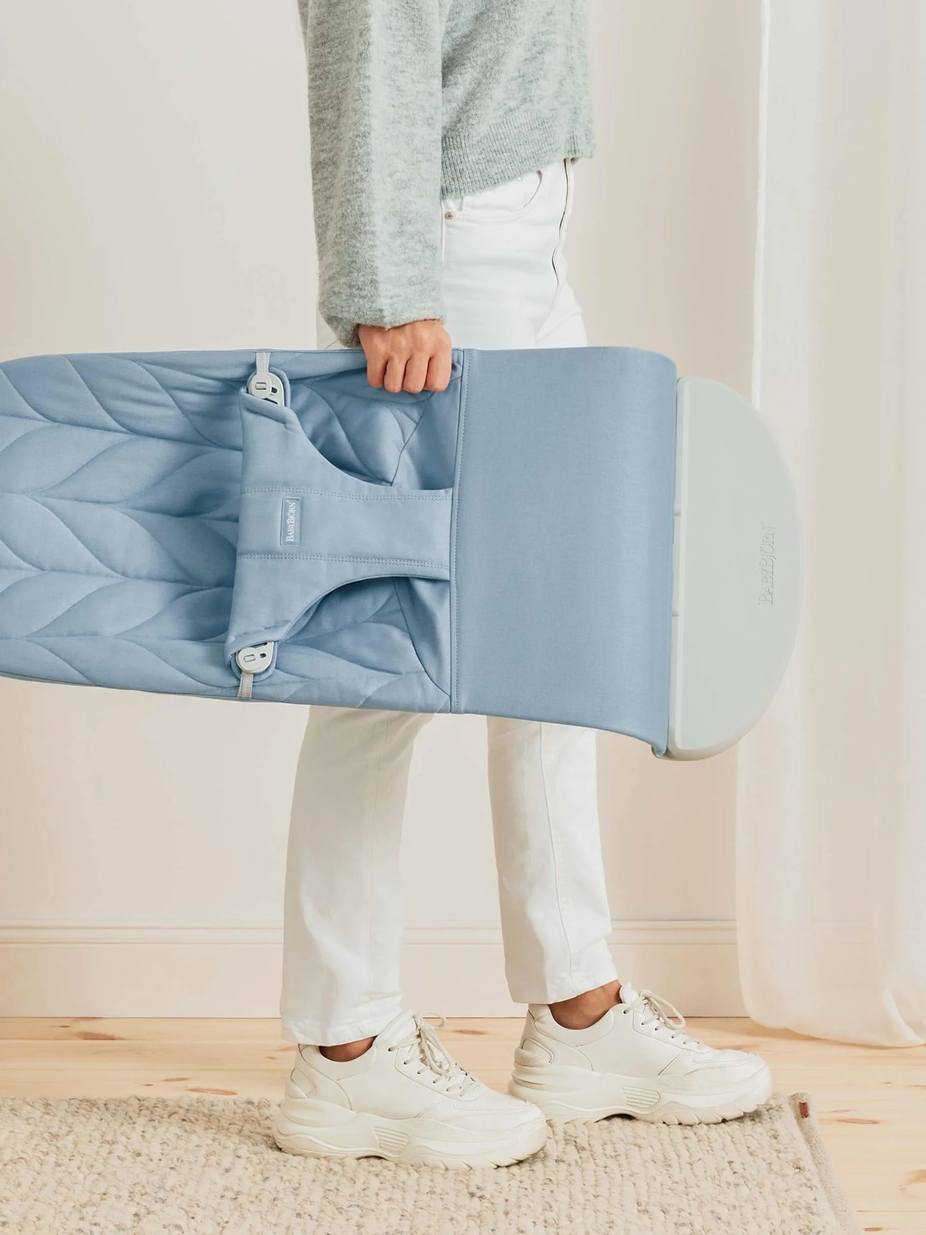BabyBjörn Transat Bliss Tissé Matelassage pétale Bleu
