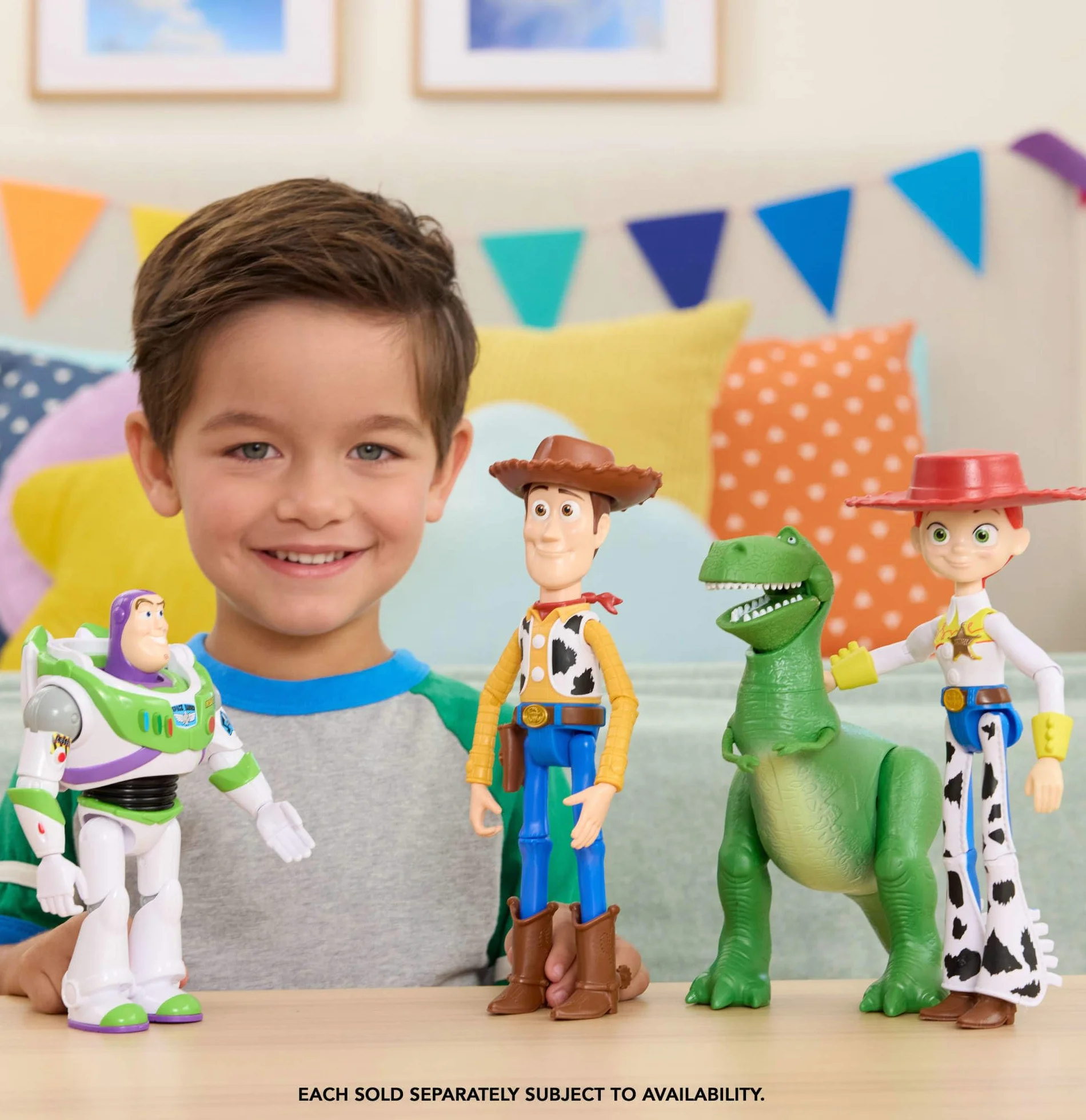Mattel Disney Pixar Figurine articulée Woody 23 cm 14 Points d’Articulation JKV14