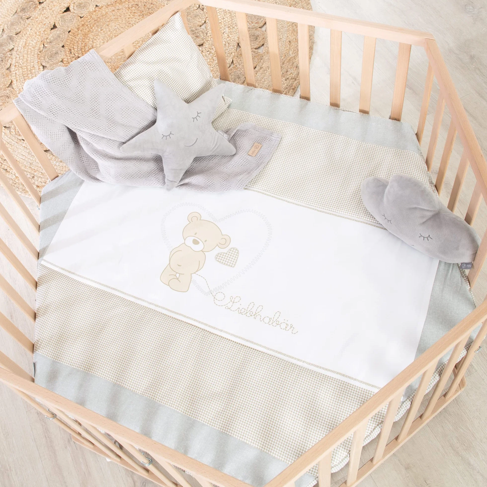 Parc Bébé Hexagonal en Bois Liebhabear avec Tapis et Roues Freins Blanc