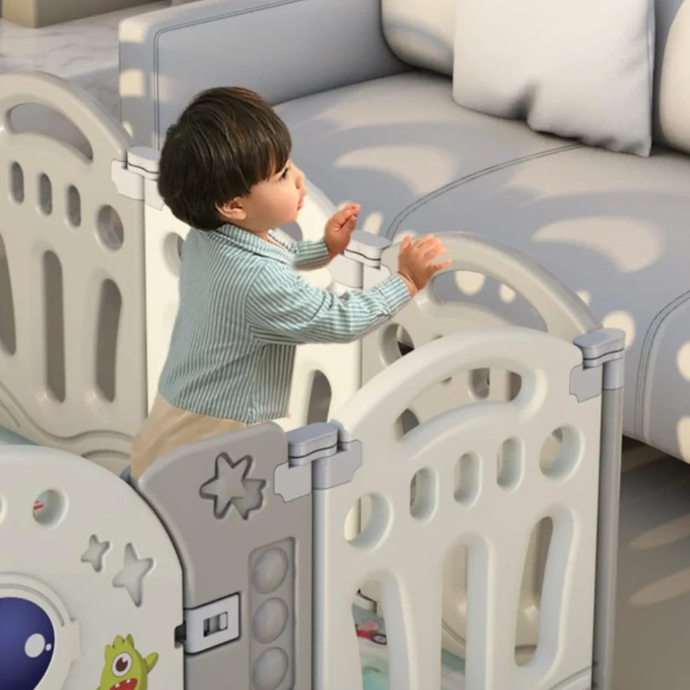Parc Bébé Pliable Astronaute Sécurisé avec Accessoires Complets