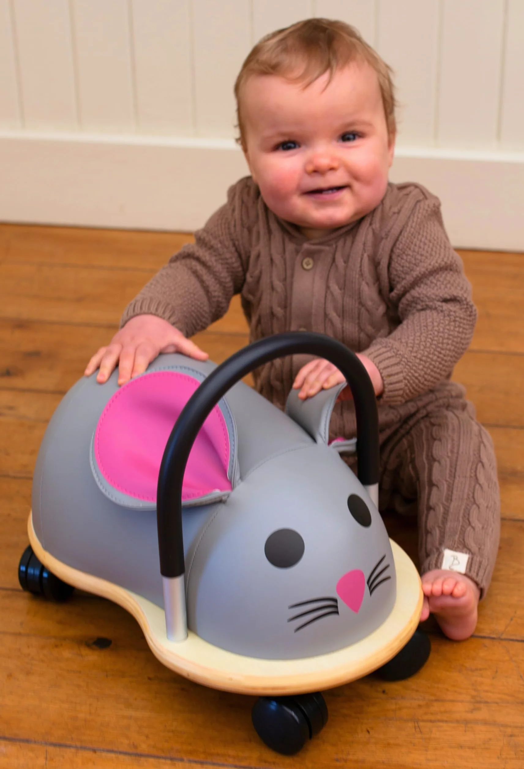 Wheely Bug Trotteur Souris multi-directionnel bois 1-3 ans