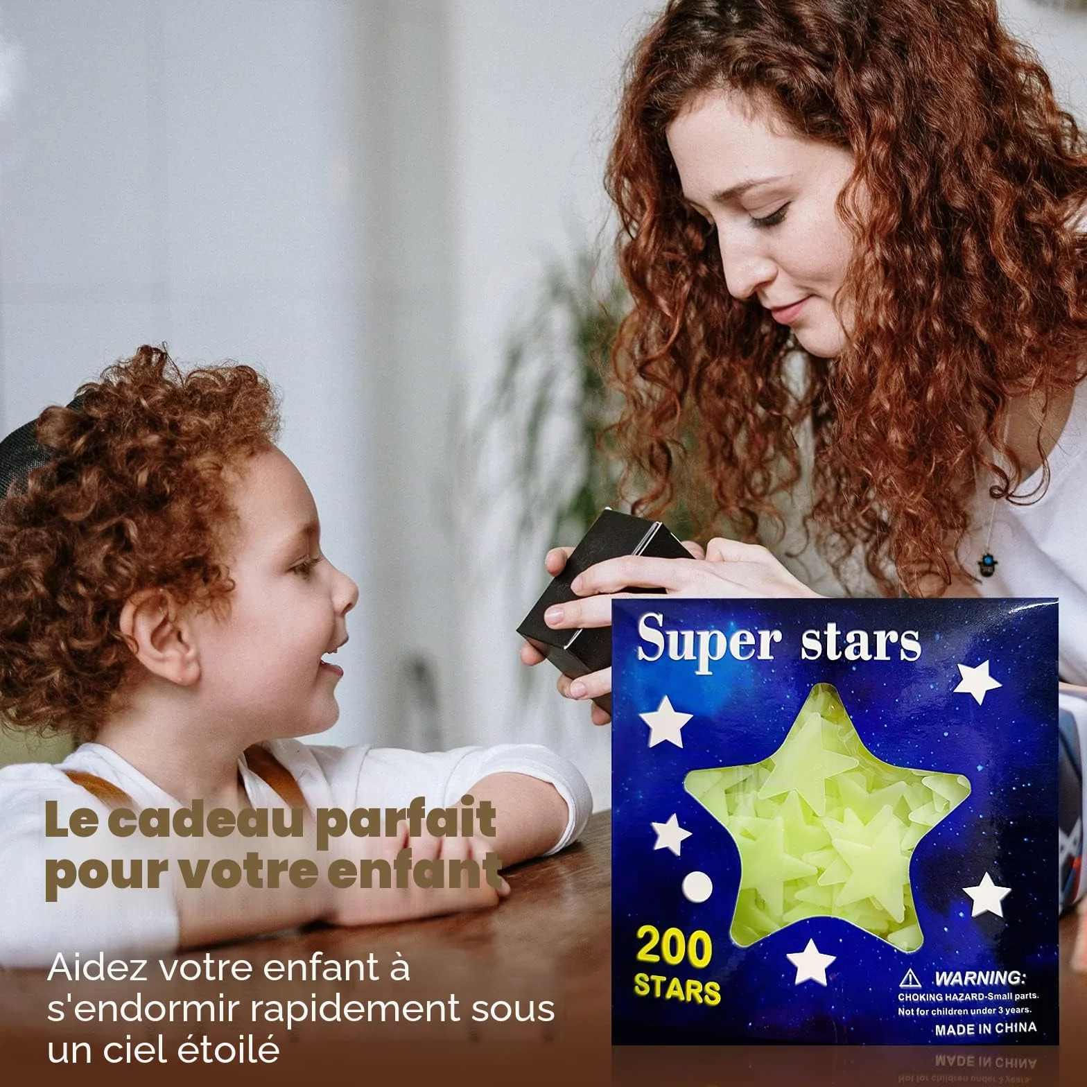CAYUDEN Étoiles et Lune Kit 3D Phosphorescentes Adhésives 200 Pièces Fluorescentes Décoration Murale Lumineuse