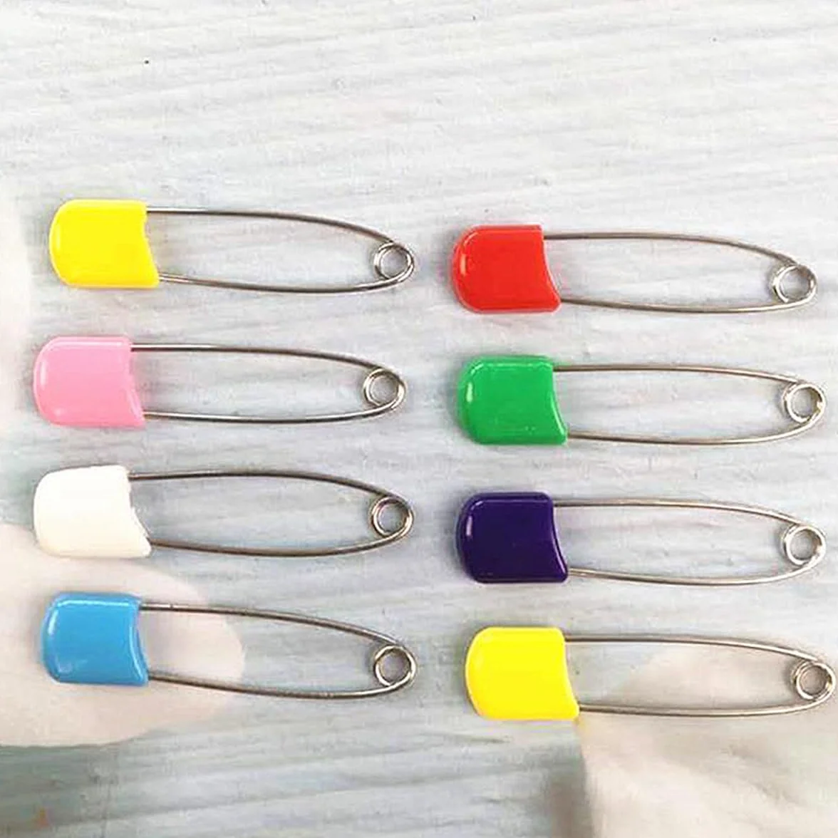 Épingles à nourrice en plastique 40 mm avec fermetures de sécurité, lot de 12