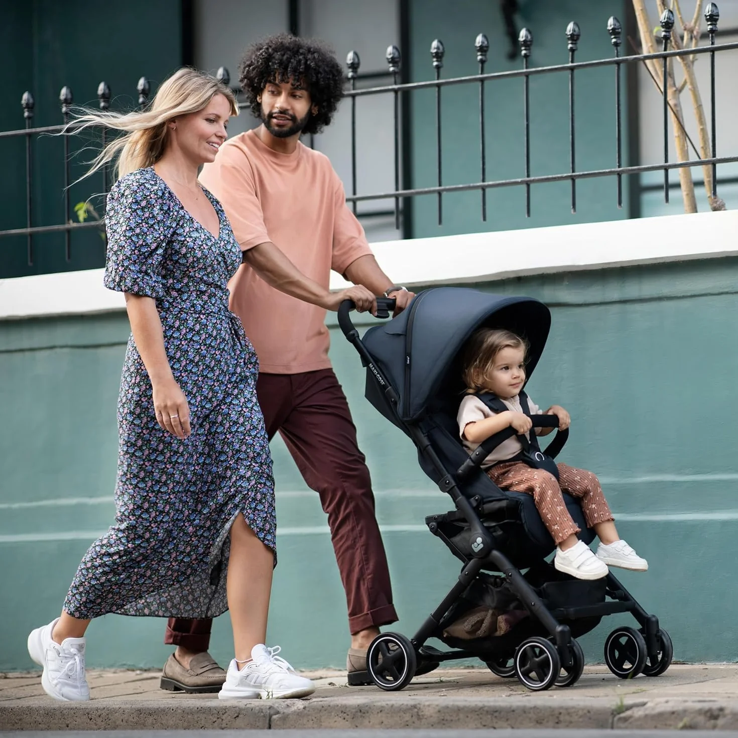 Maxi-Cosi Lara² Poussette Canne 0-4 ans 0-22 kg Légère Compacte Essential Black