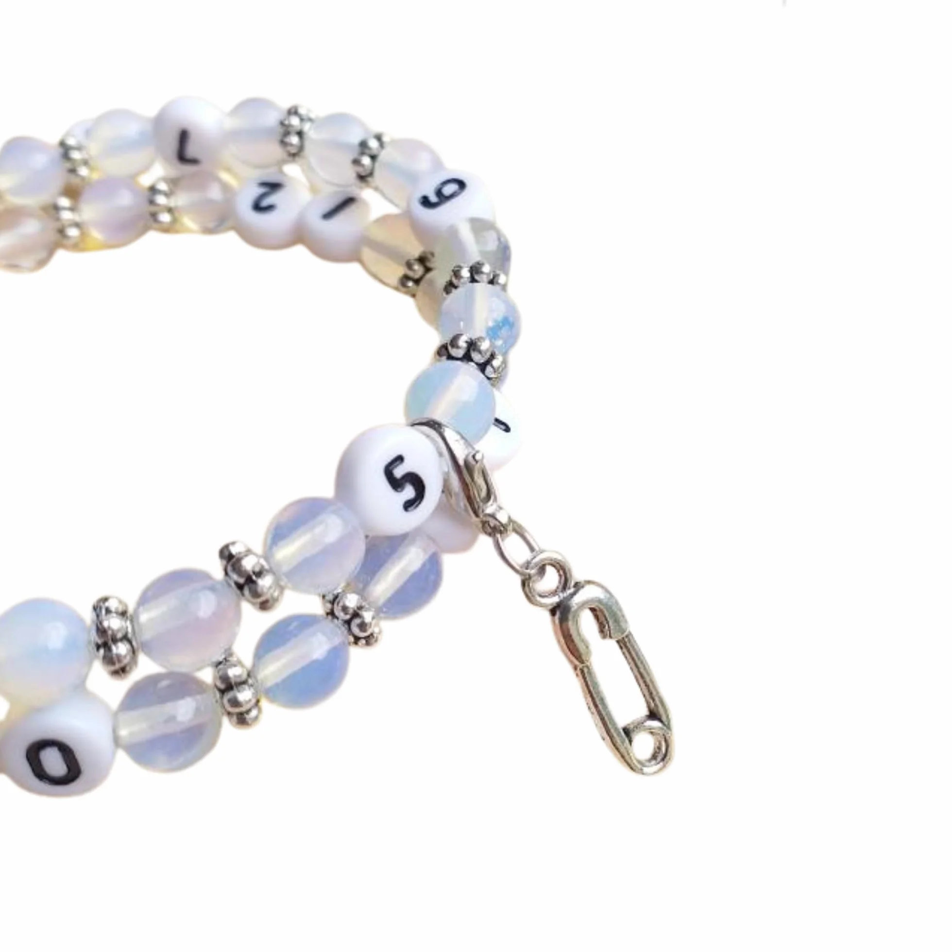 Bracelet d'allaitement Opalite Sokhom pour noter l'heure de la dernière tétée