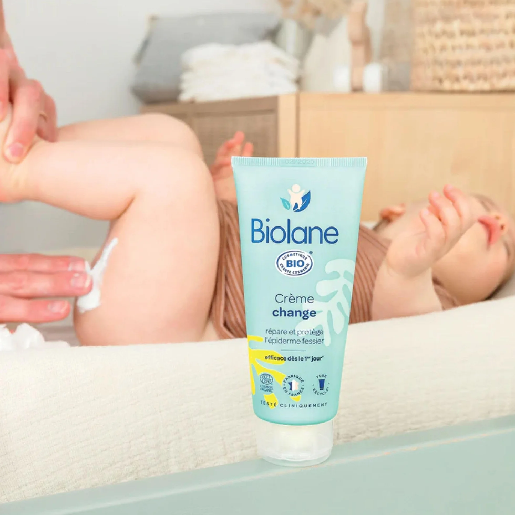 BIOLANE Creme de change Certifié BIO Soulage Répare Irritations rougeurs siège Bébé Ingrédients origine naturelle Fabriqué France