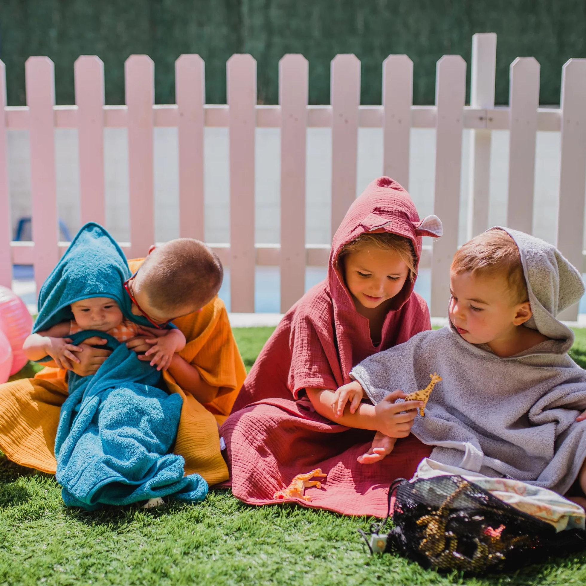 Poncho de Bain Bébé en Mousseline 100% Coton pour Enfant, Léger et Absorbant