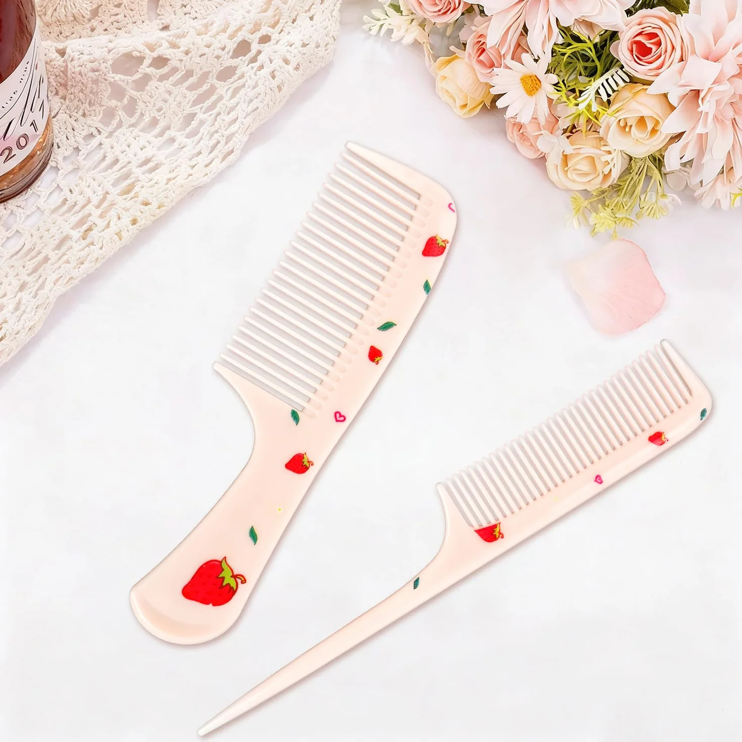 Lot de 4 peignes à cheveux mignons pour bébé en fraise & glace, miniatures, dents fines & queue de rat
