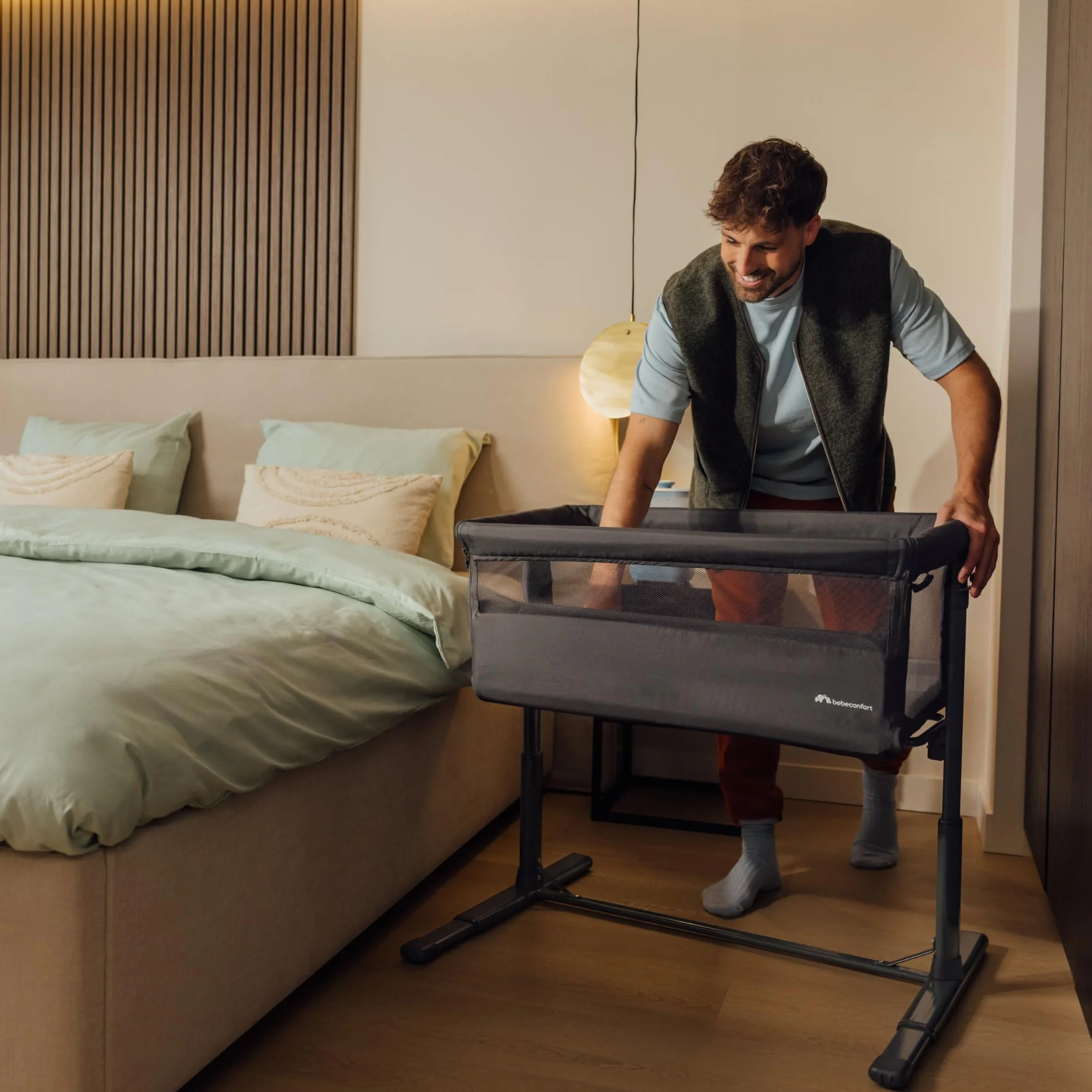 Bebeconfort Zina Berceau Bebe Cododo 0-6 Mois 0-9 kg Pliable 5 Positions Hauteur Réglables Matelas Inclinable Mineral Graphite