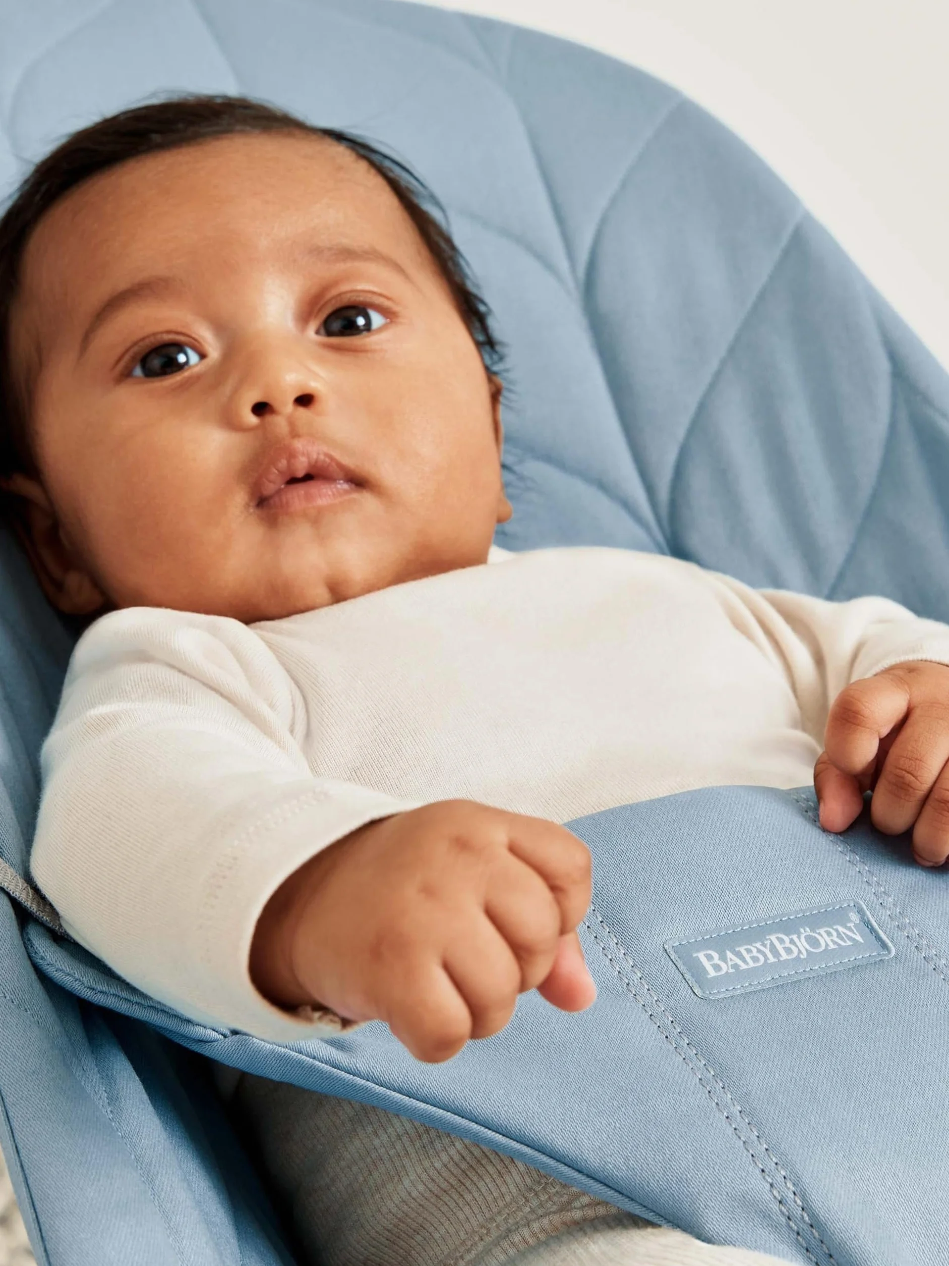 BabyBjörn Transat Bliss Tissé Matelassage pétale Bleu