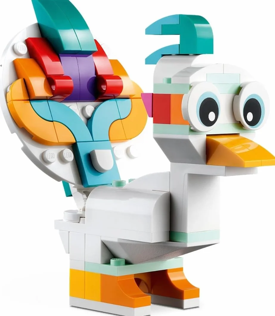 LEGO Creator 3-en-1 La Licorne Magique 31140 Jouet de Construction Figurine Animal Transformable Hippocampe Paon Cadeau 7 Ans