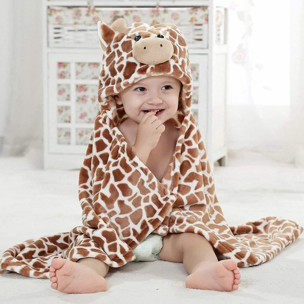Serviette à Capuche pour Bébé Couverture de Flanelle Douce Peignoir Conception Animaux Poncho Bébés Garçons Filles