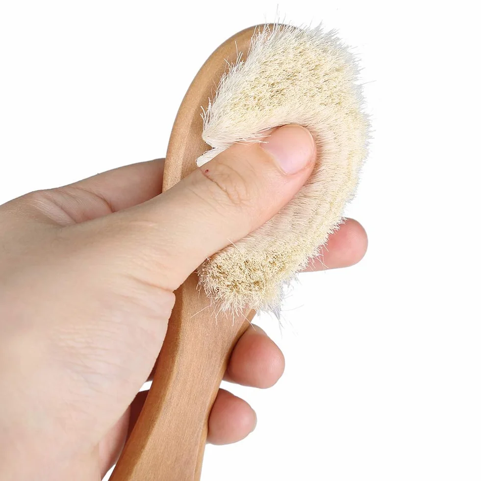 Peigne en cheveux de chèvre doux massage tête bébé manche bois