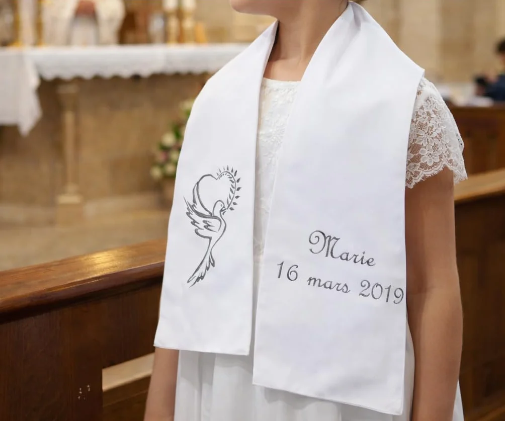 Écharpe de Baptême Personnalisée Brodée Prénom Date 100 Modèles Coton Cadeau Bébé