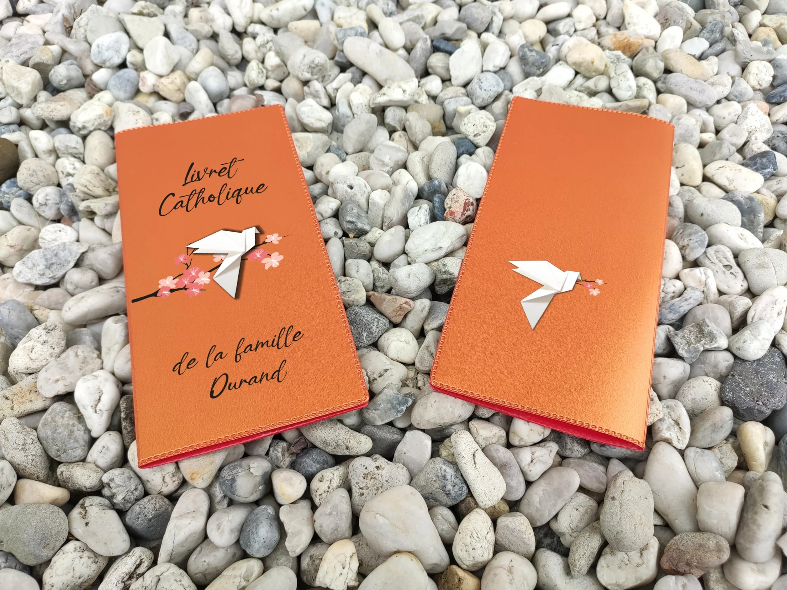 Protège Livret de Famille Personnalisé Catholique - Élégance et Protection - Fabriqué en France (Nacré Orange)