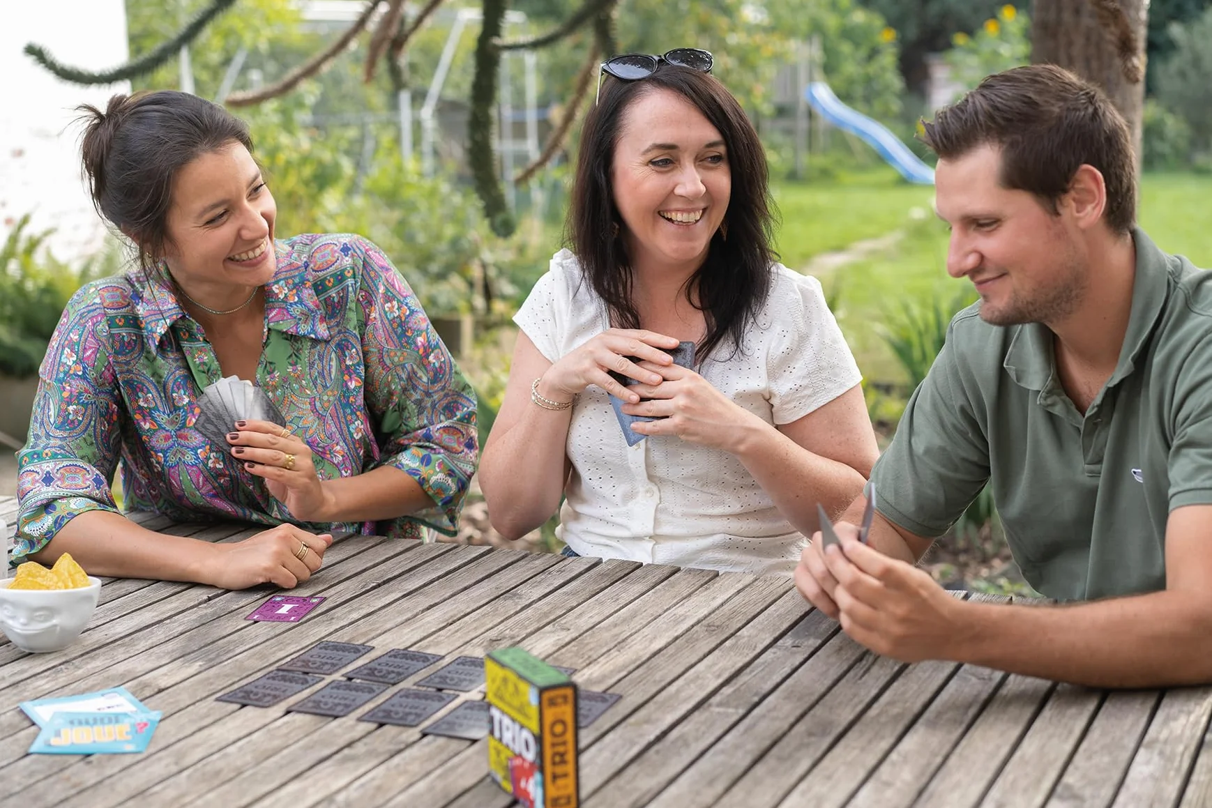 Asmodee Trio Jeu de Cartes Made in France As d'or 2024 Jeux de Société Famille Enfants 7 Ans Déduction Mémoire 3-6 Joueurs 15 Min Version Française