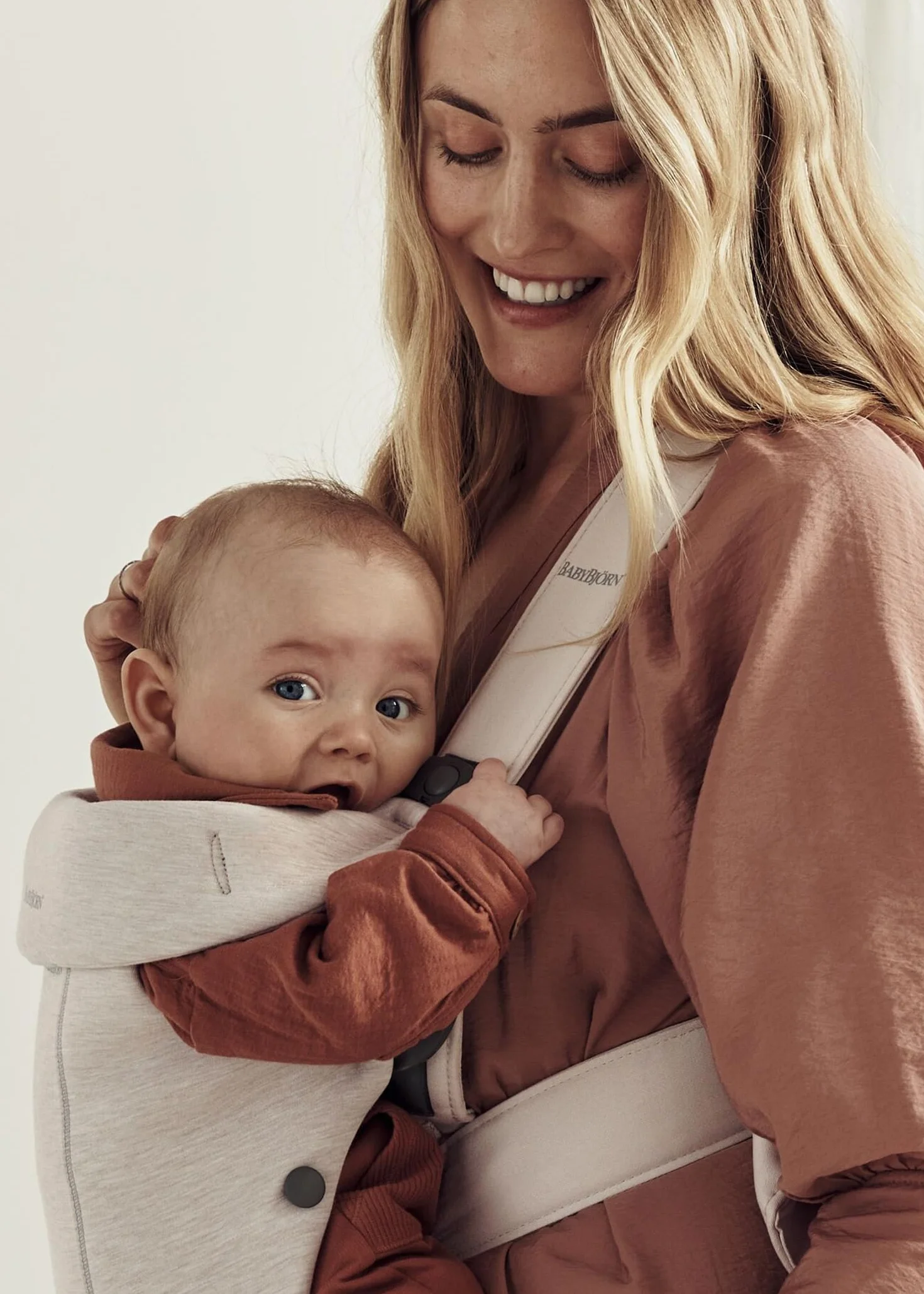 BabyBjörn Porte-bébé Mini Jersey 3D Beige clair