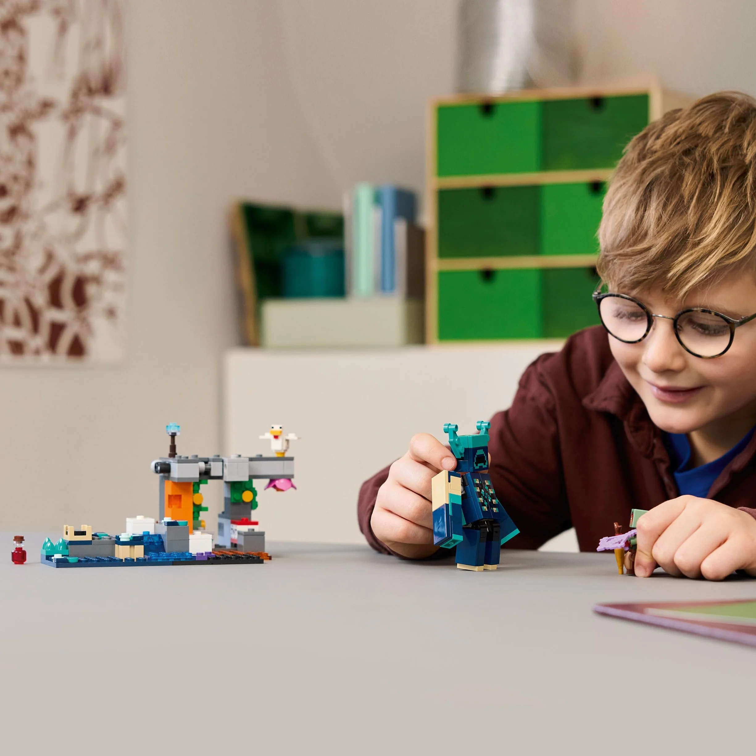 LEGO Minecraft La Rencontre avec Le Warden 21274 Jouet Interactif Minifigurine Figurine de Mob Fonction TNT Chute de Rocher