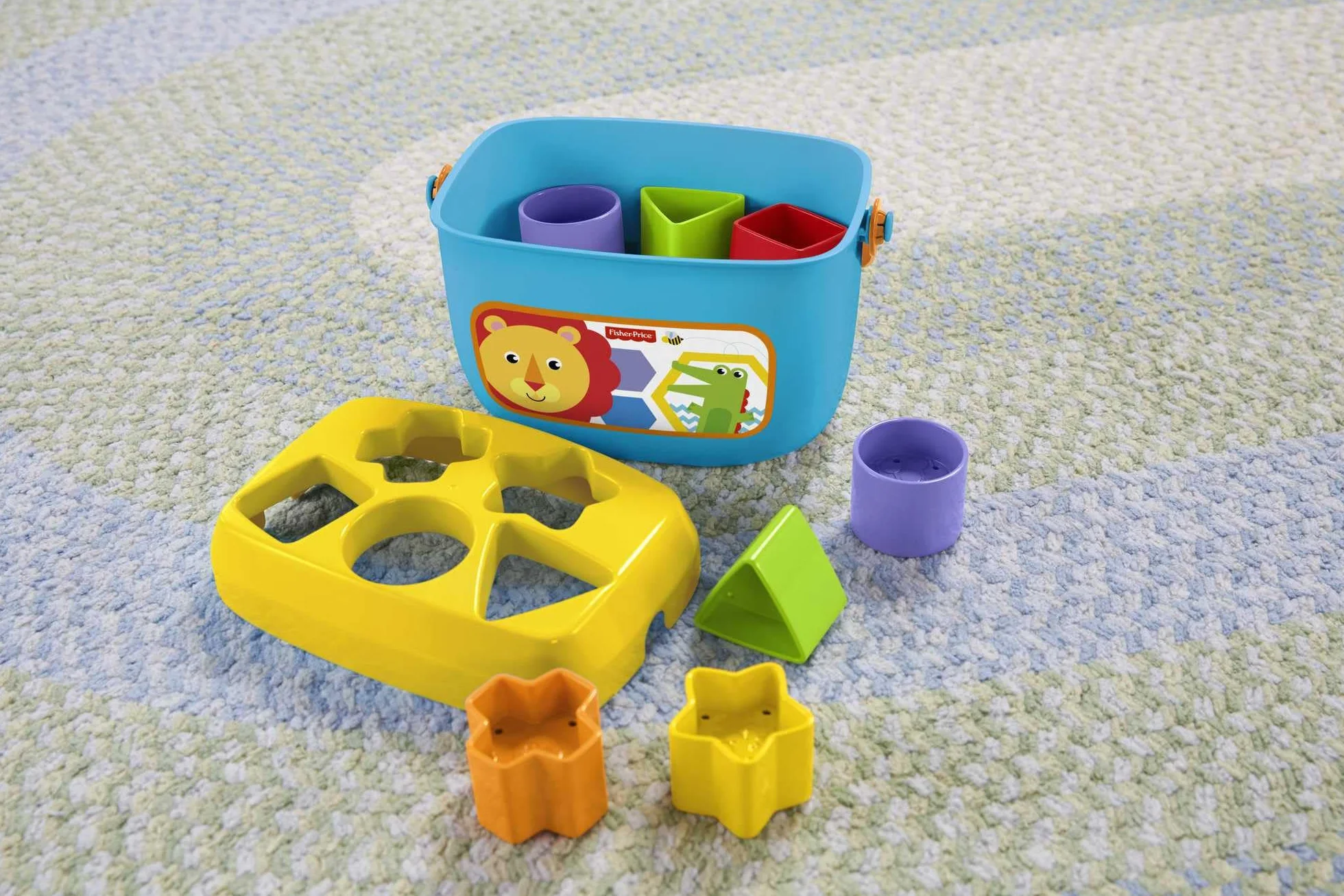 Fisher-Price Mon Trieur de Formes Jouet bébé Boite avec 10 Blocs FFC84