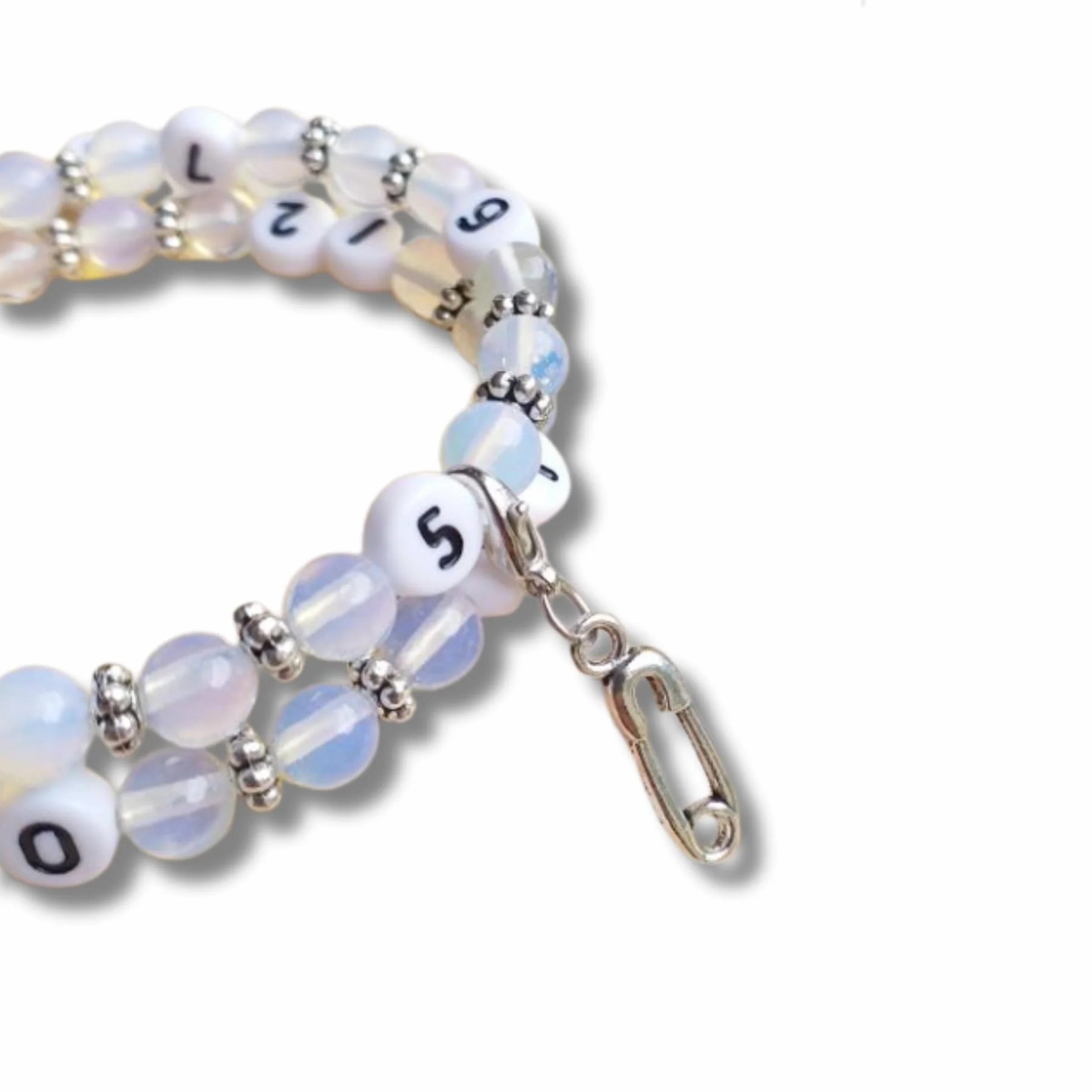 Bracelet d'allaitement Opalite Sokhom pour noter l'heure de la dernière tétée